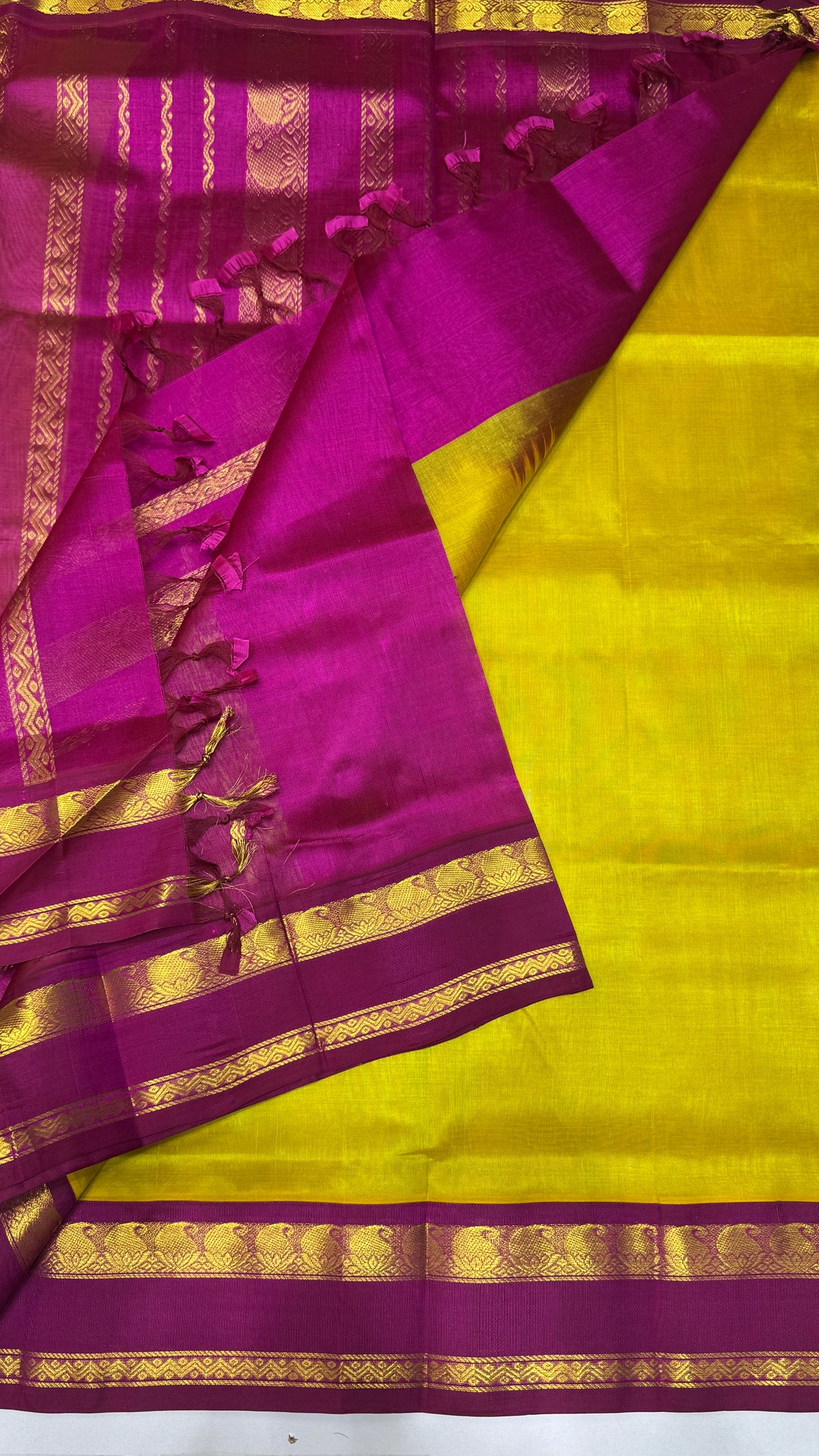 Plain Pure Silk Cotton Saree with Korvai Border