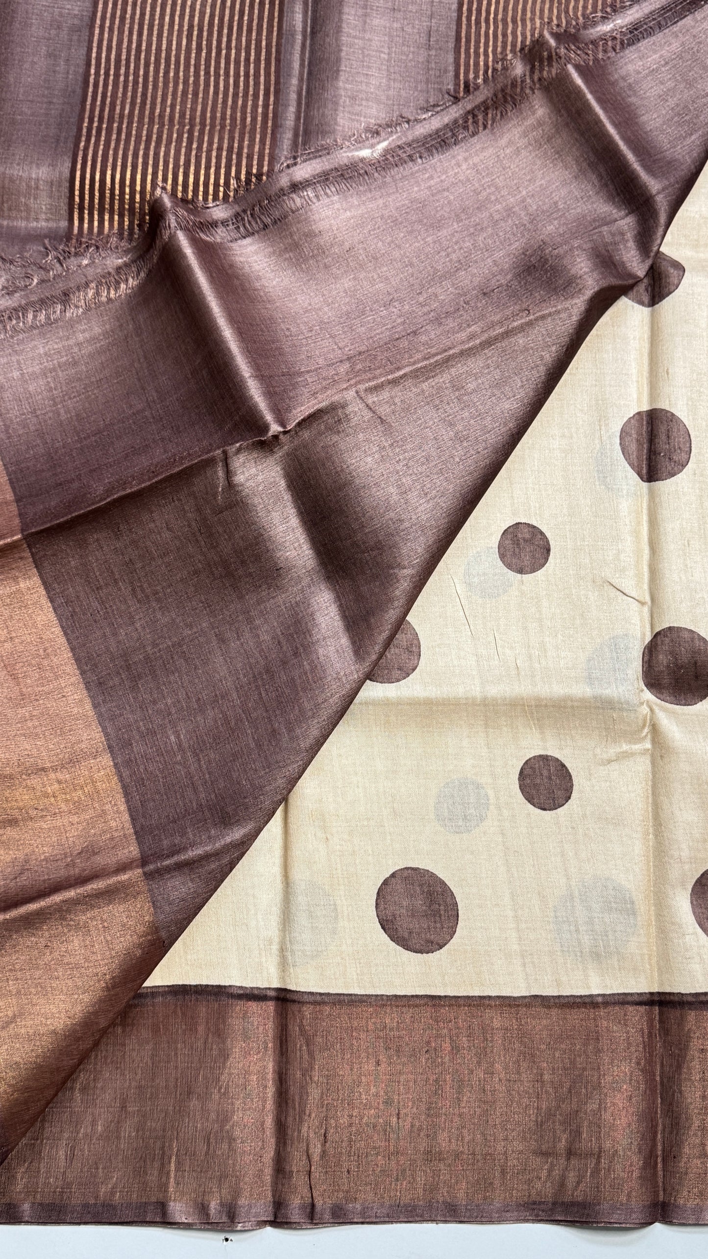 Polka Dots Handloom Pure Tussar Silk Saree