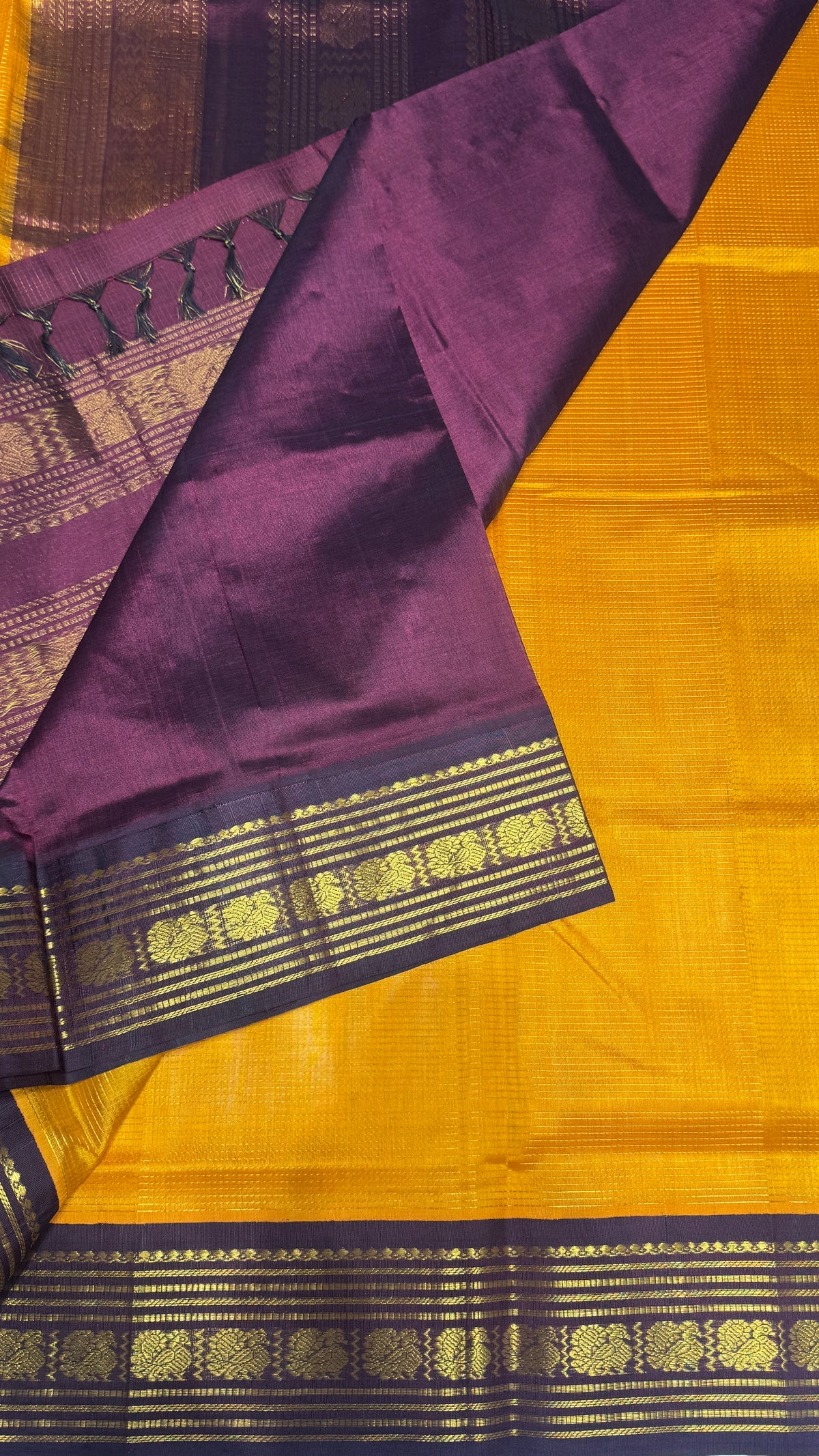 Vairoosi Pure Silk Cotton Saree with Korvai Border