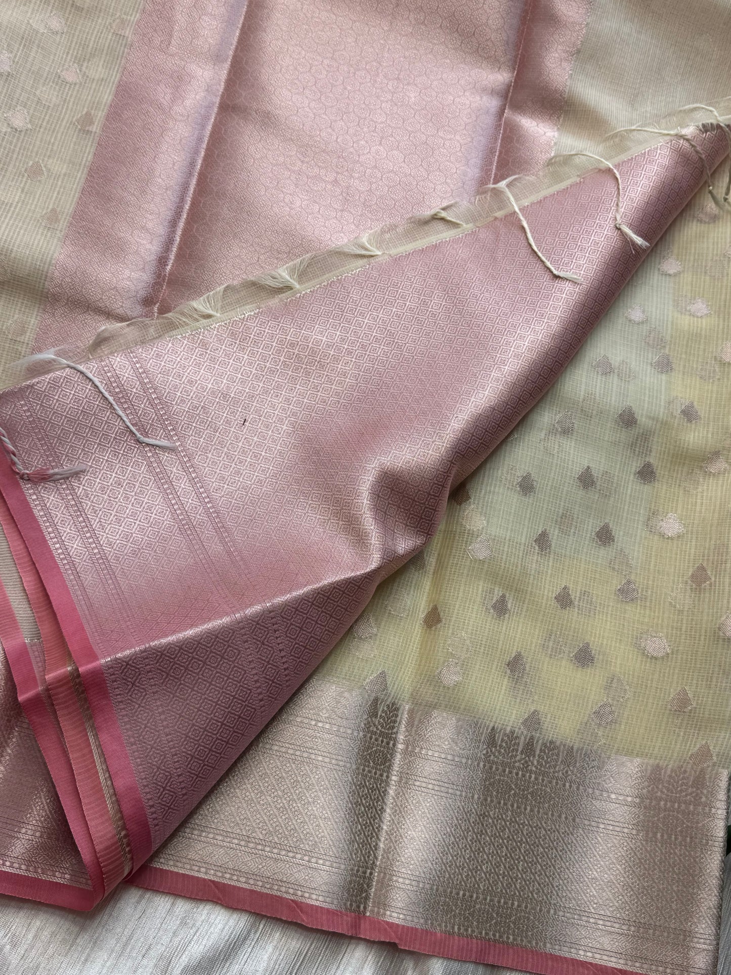 Zari Kota Saree