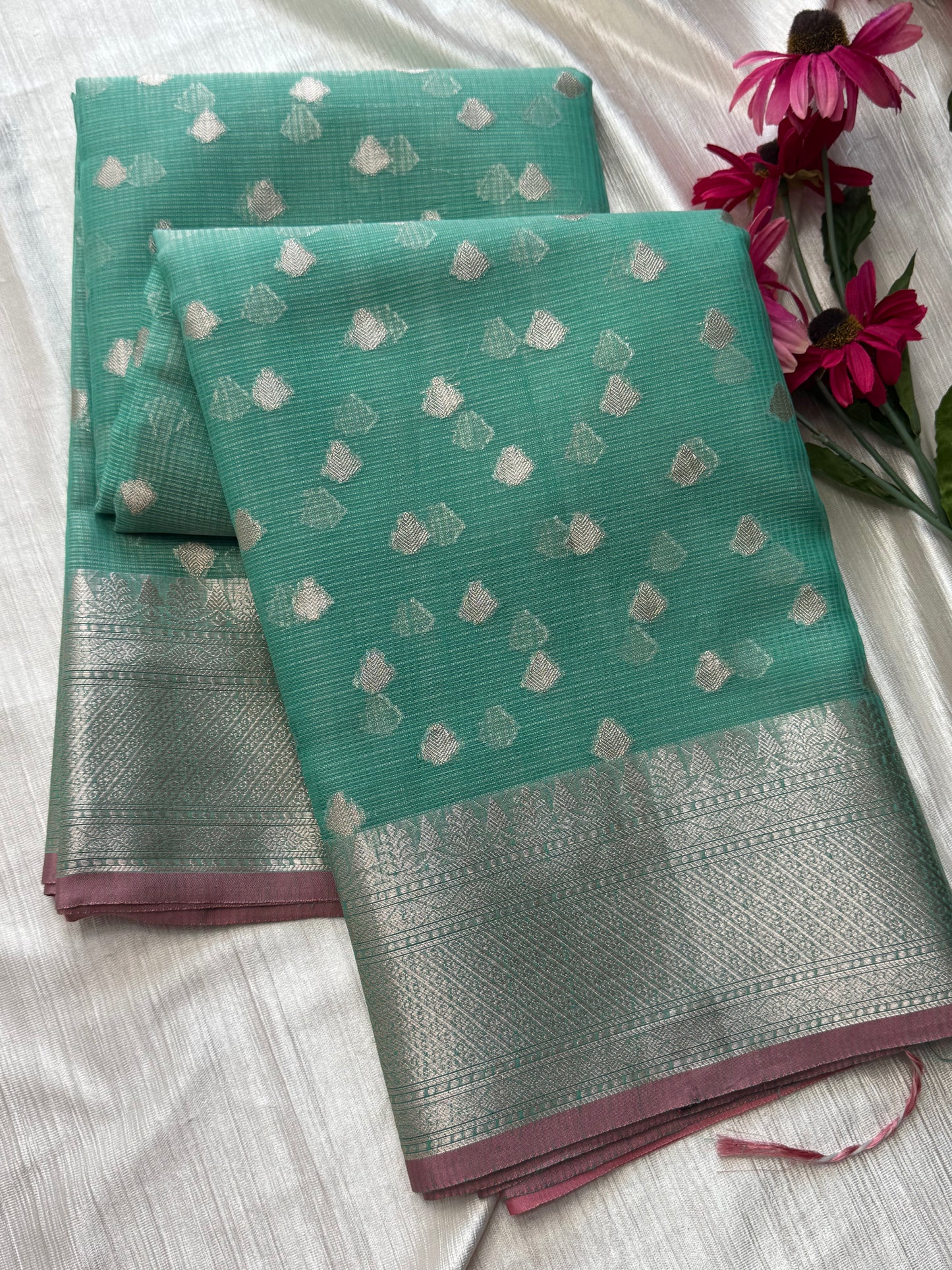 Zari Kota Saree