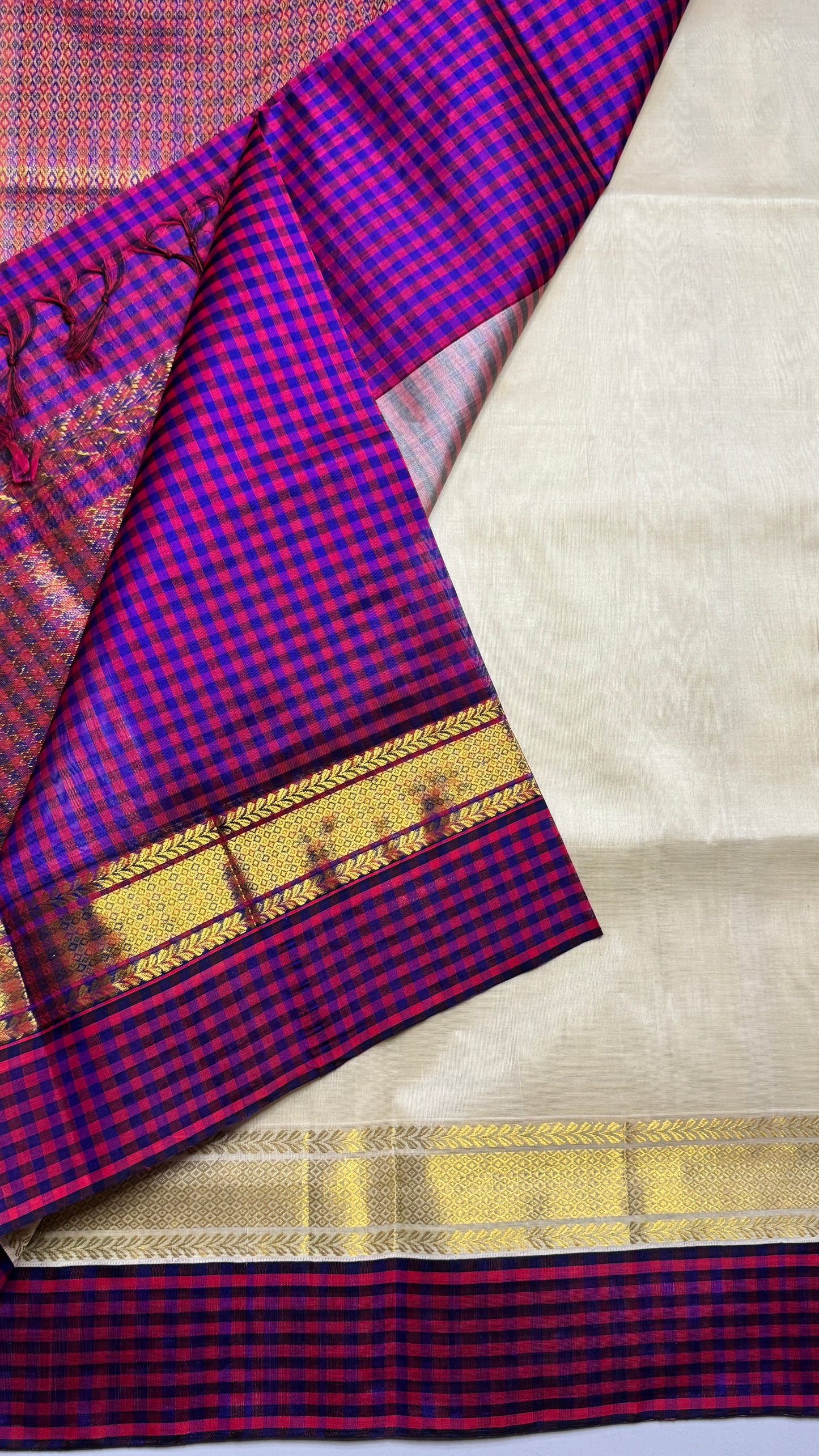 Plain Pure Silk Cotton Saree with Korvai Border