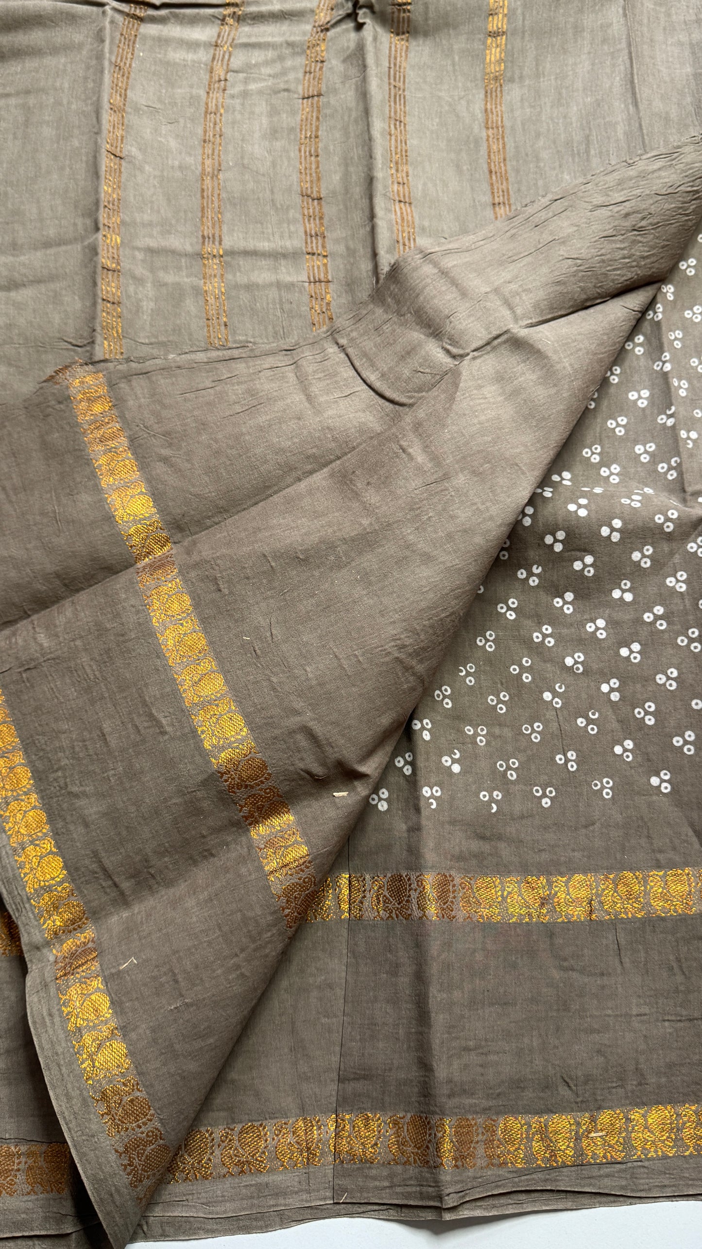 Hand Blocked Sugundi Saree