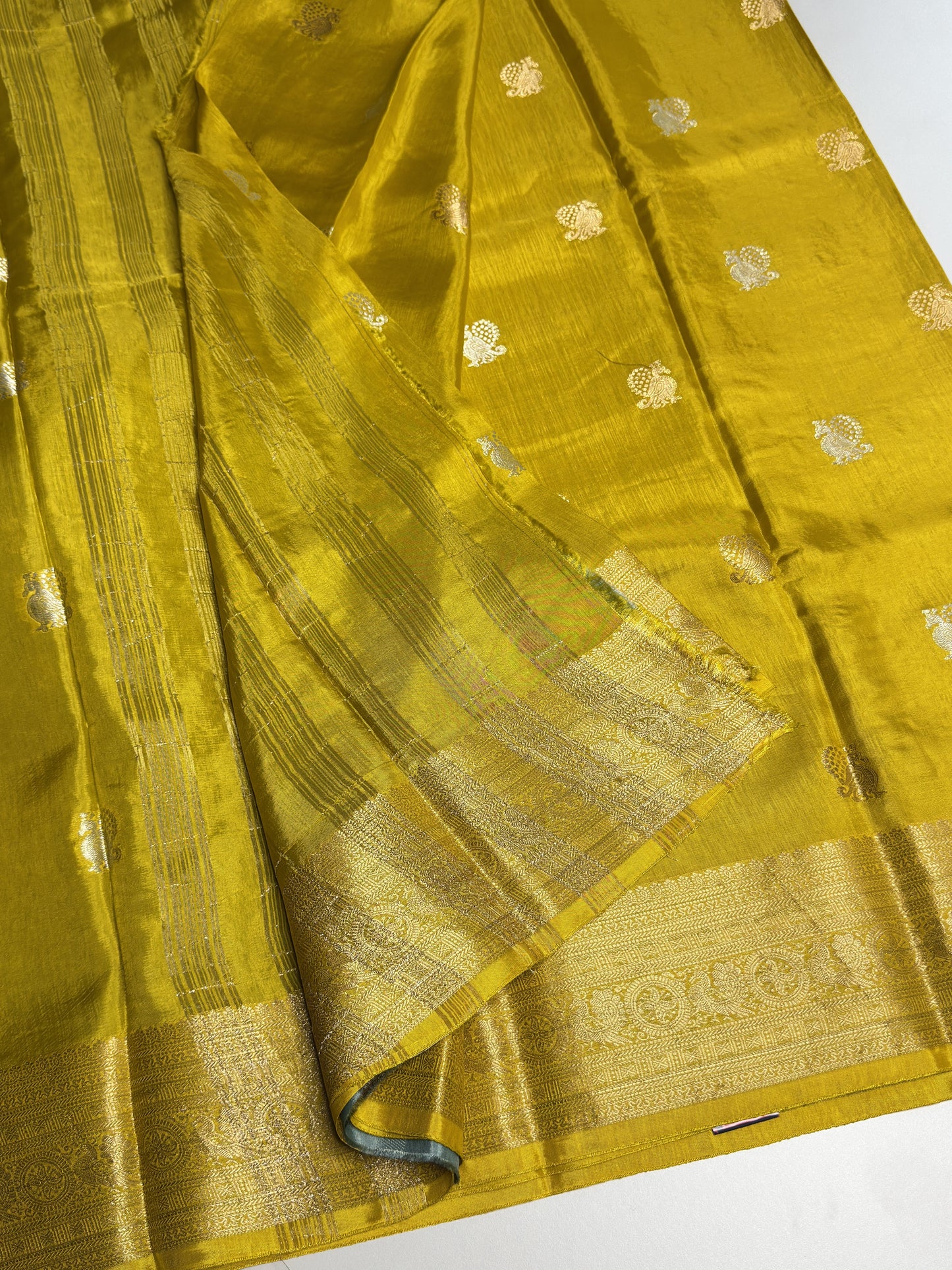 Semi Munga Crepe Saree