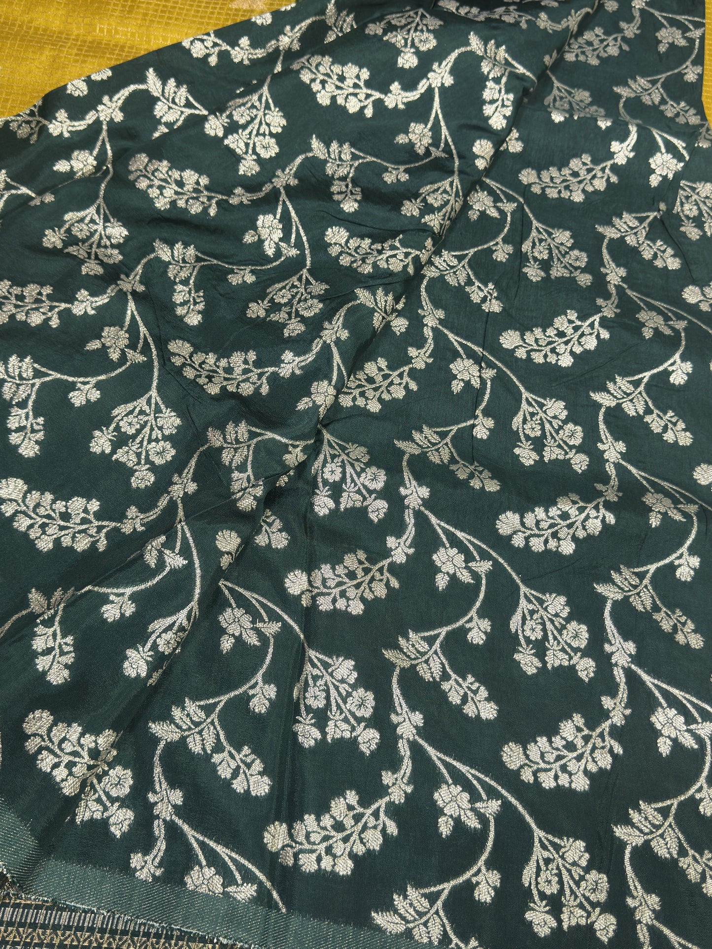 Semi Munga Crepe Saree