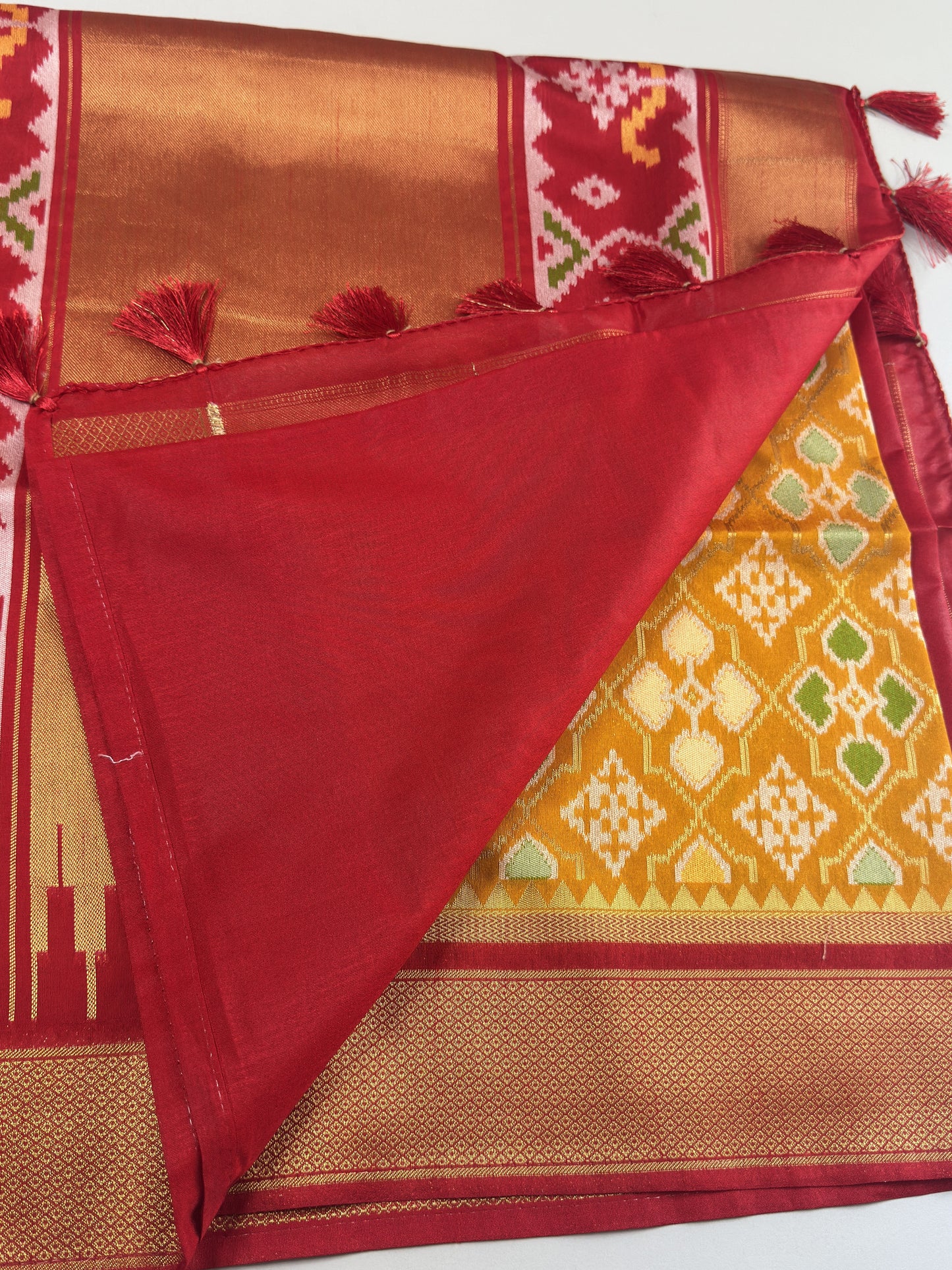 Semi Pochampally Saree