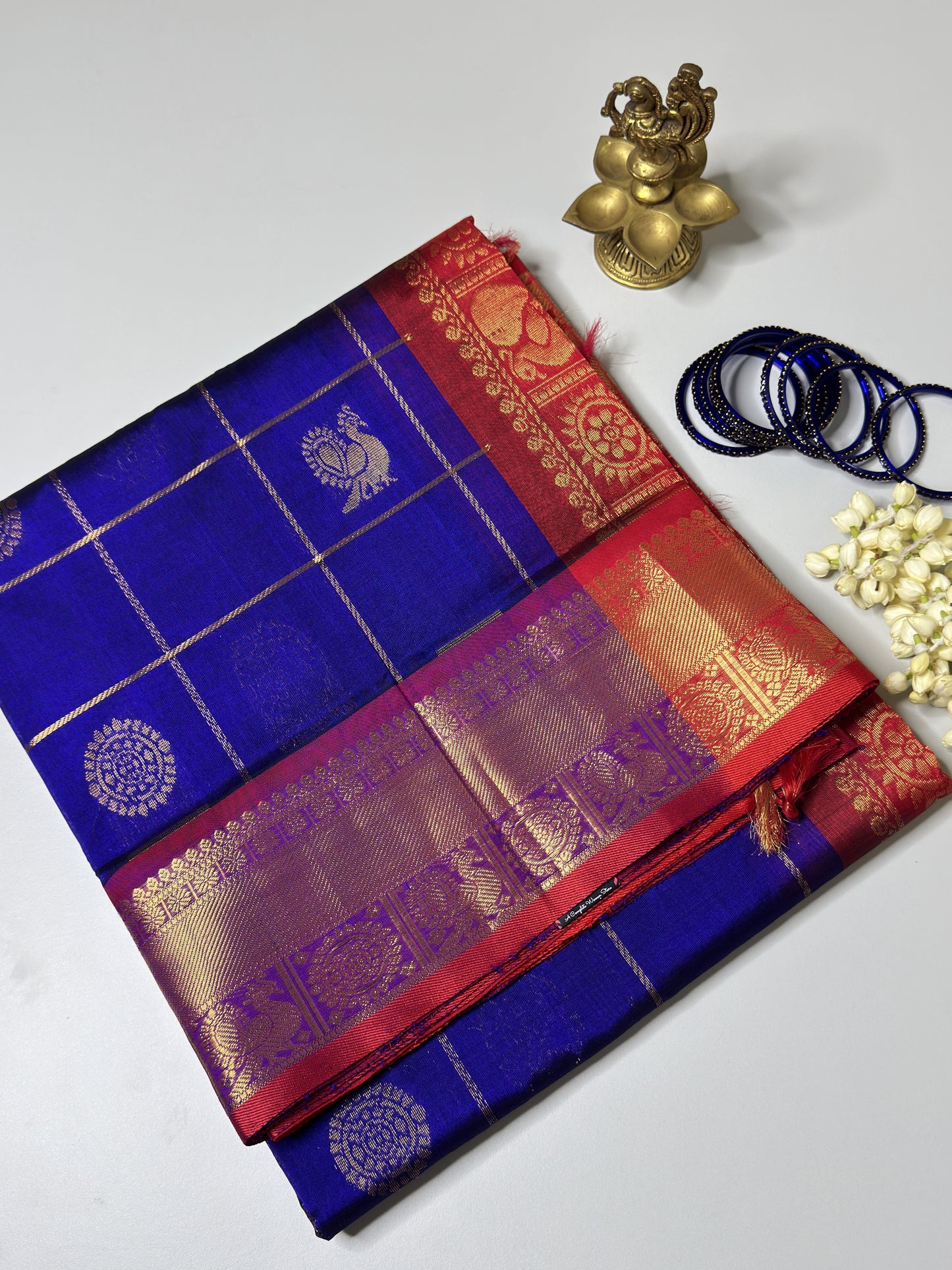 Mayil Chakram Silk Cotton Saree