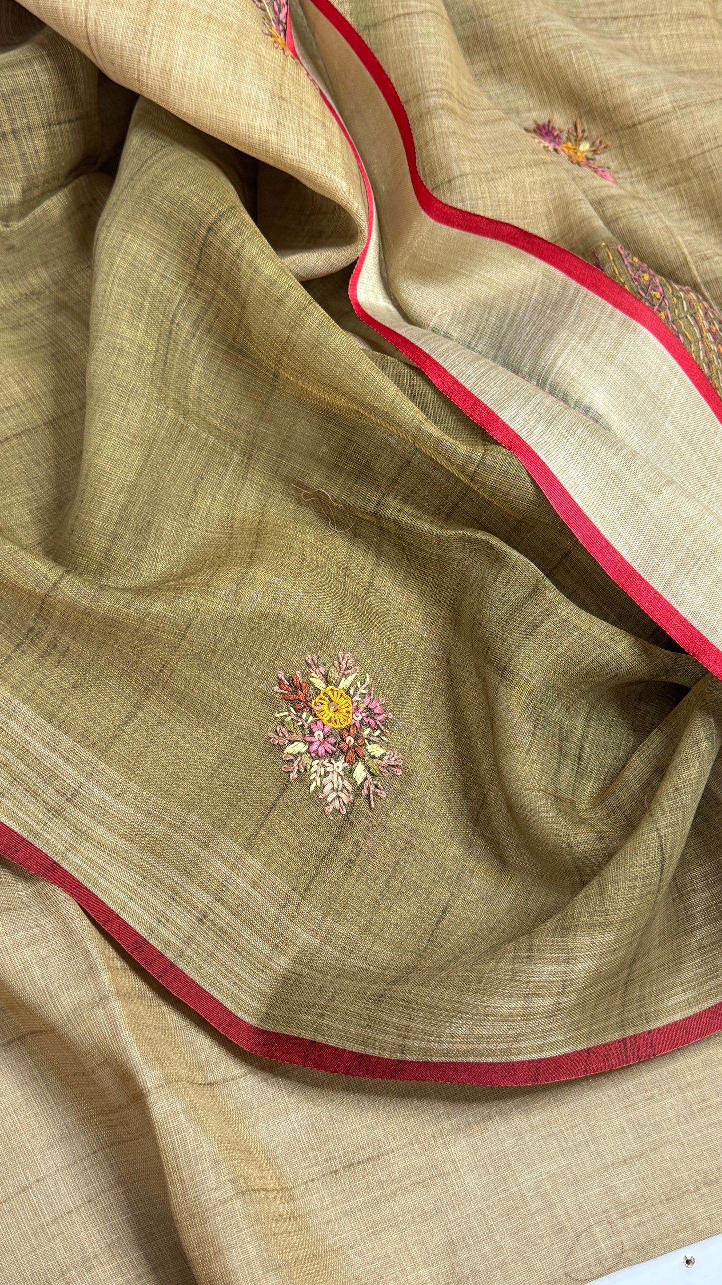 Tissue Linen Saree With Embroidery