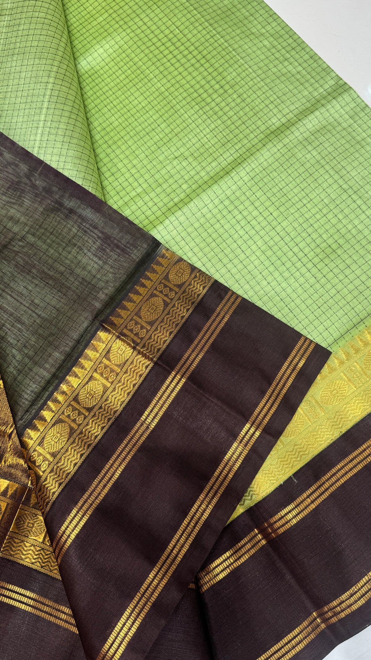 Thread Checks Pure Silk Cotton Saree with Korvai Border