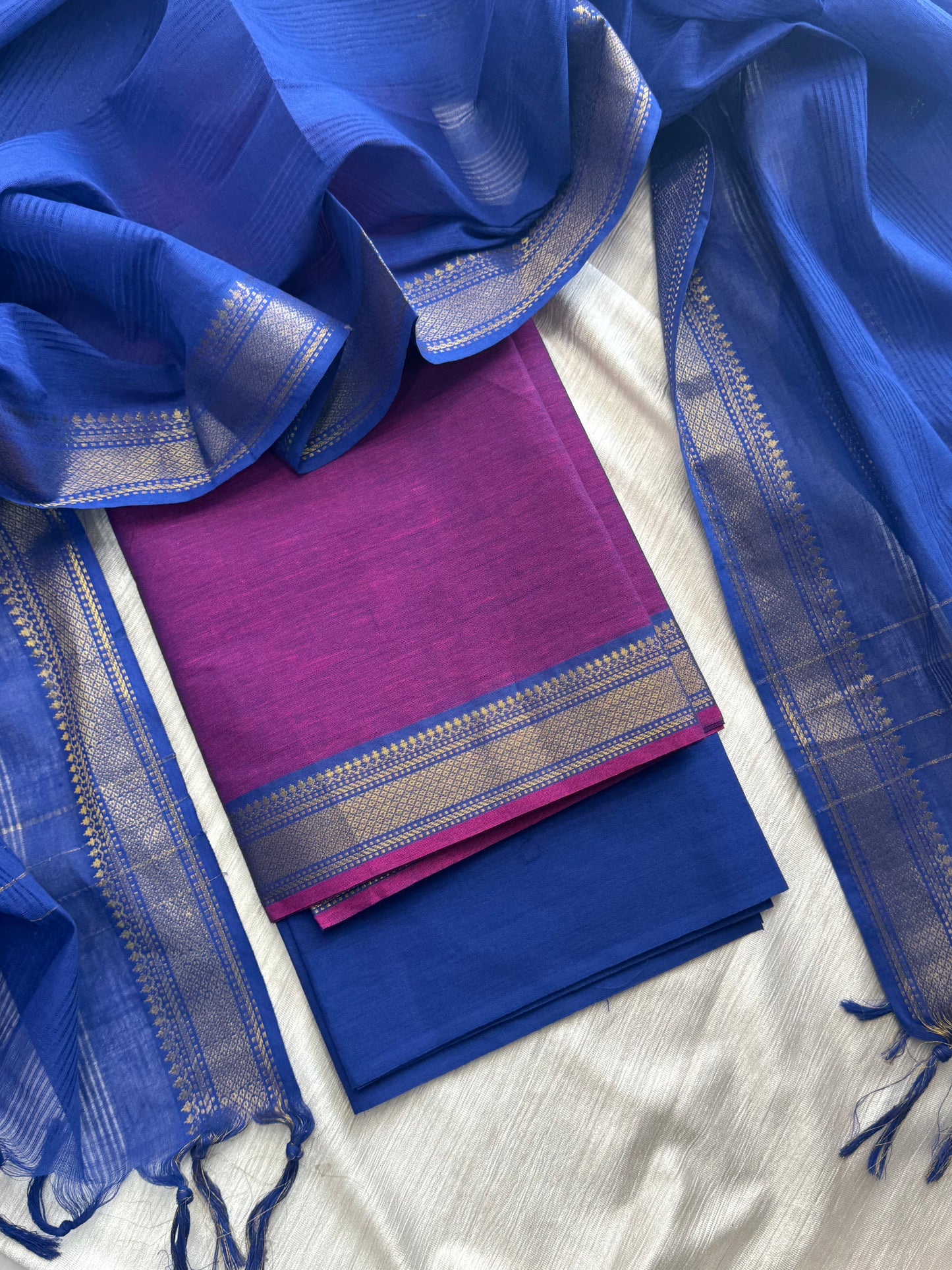 Mangalgiri Cotton Unstitched Salwar Suit
