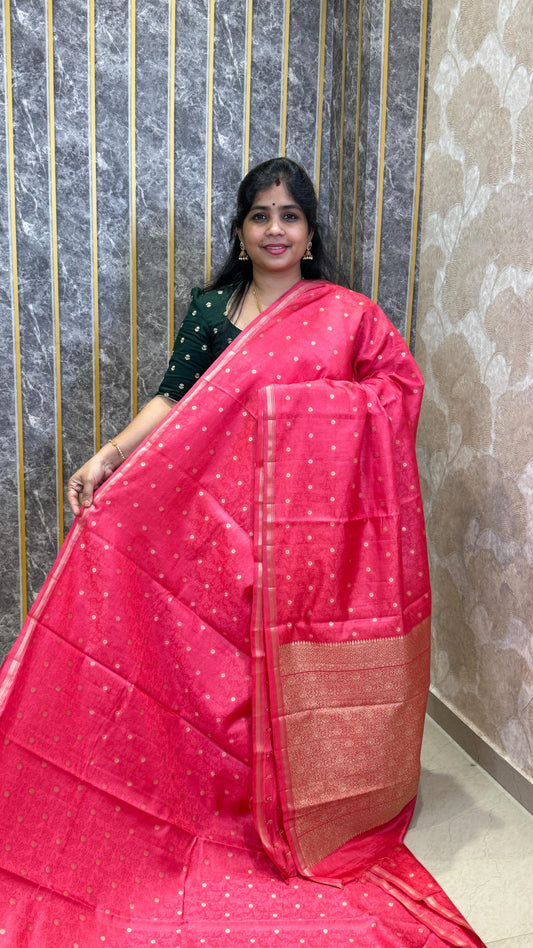Comment “link” to get the direct 🔗 

✨Thin Border Semi Silk Saree ✨🌟

Book online through our webs