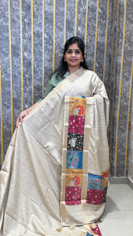 Comment “link” to get the direct 🔗 

✨Semi Tussar Saree with beautiful Pichwai 
Printed border ✨

✨