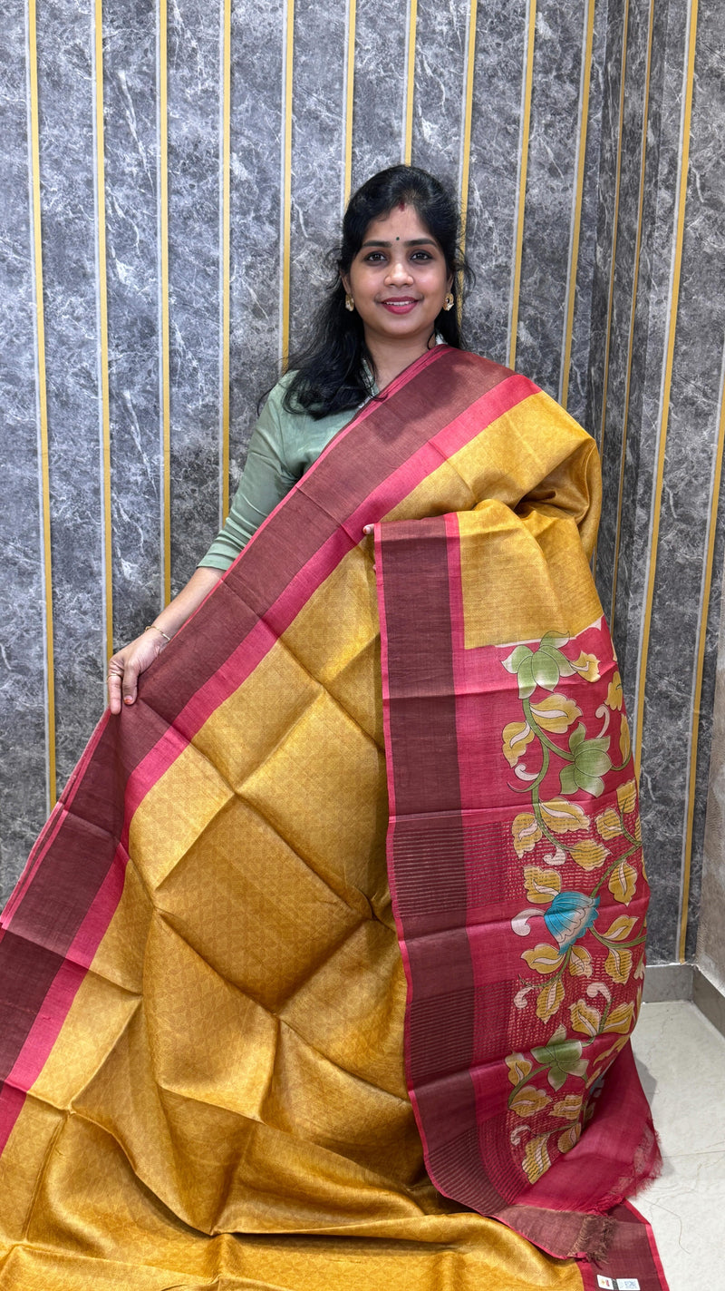 Handloom Pure Tussar Silk Saree

✨ Book online through our website — www.roopkritiboutique.com

📞 C