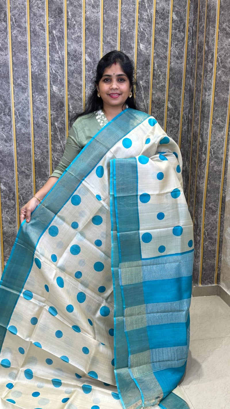 Comment ”Price”to get the direct purchase link 

Handloom Pure Tussar Silk Saree

✨ Book online thro