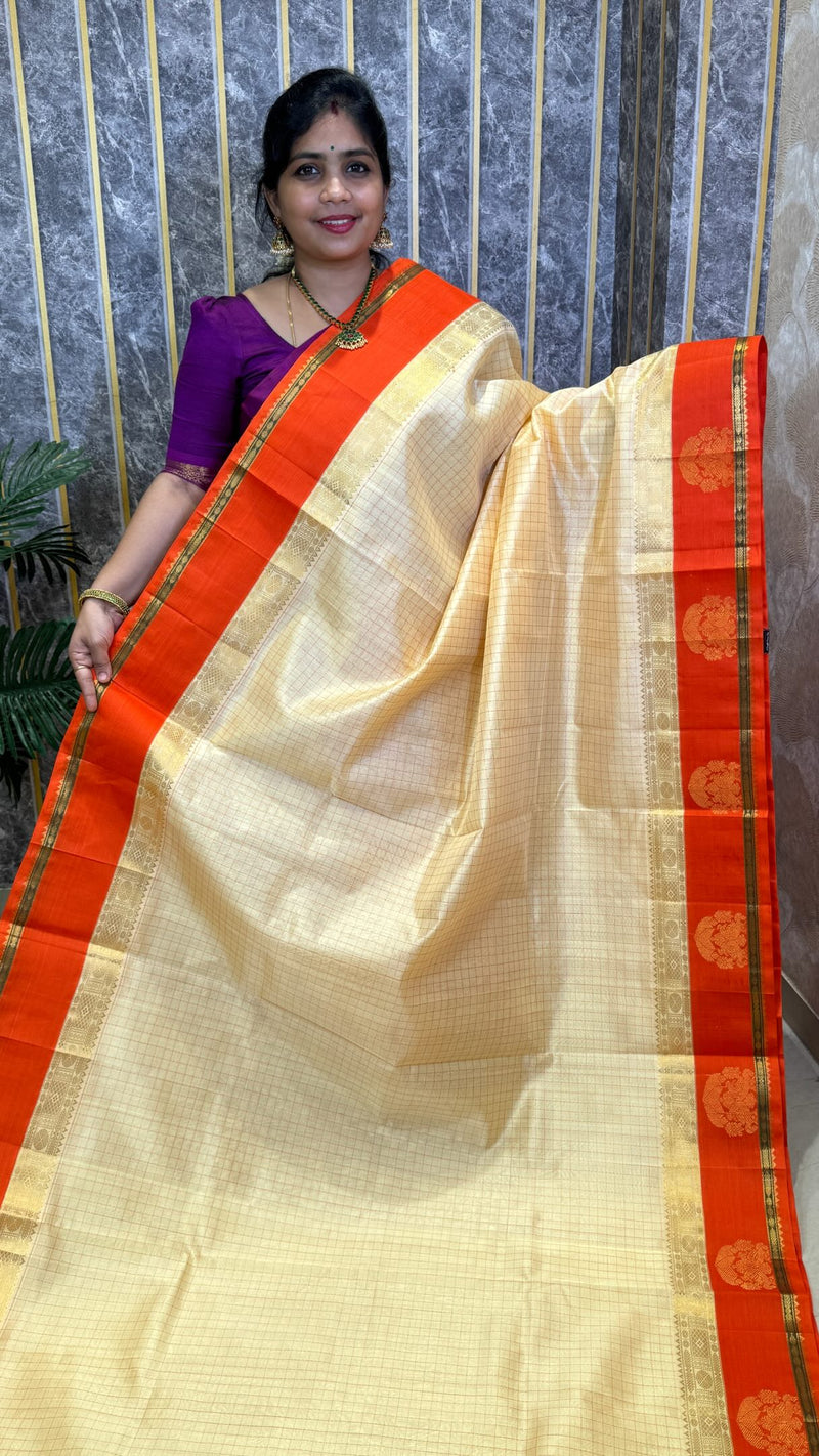 Comment ”Price”to get the direct purchase 🔗

Pure Silk Cotton Saree Light up your festive look with