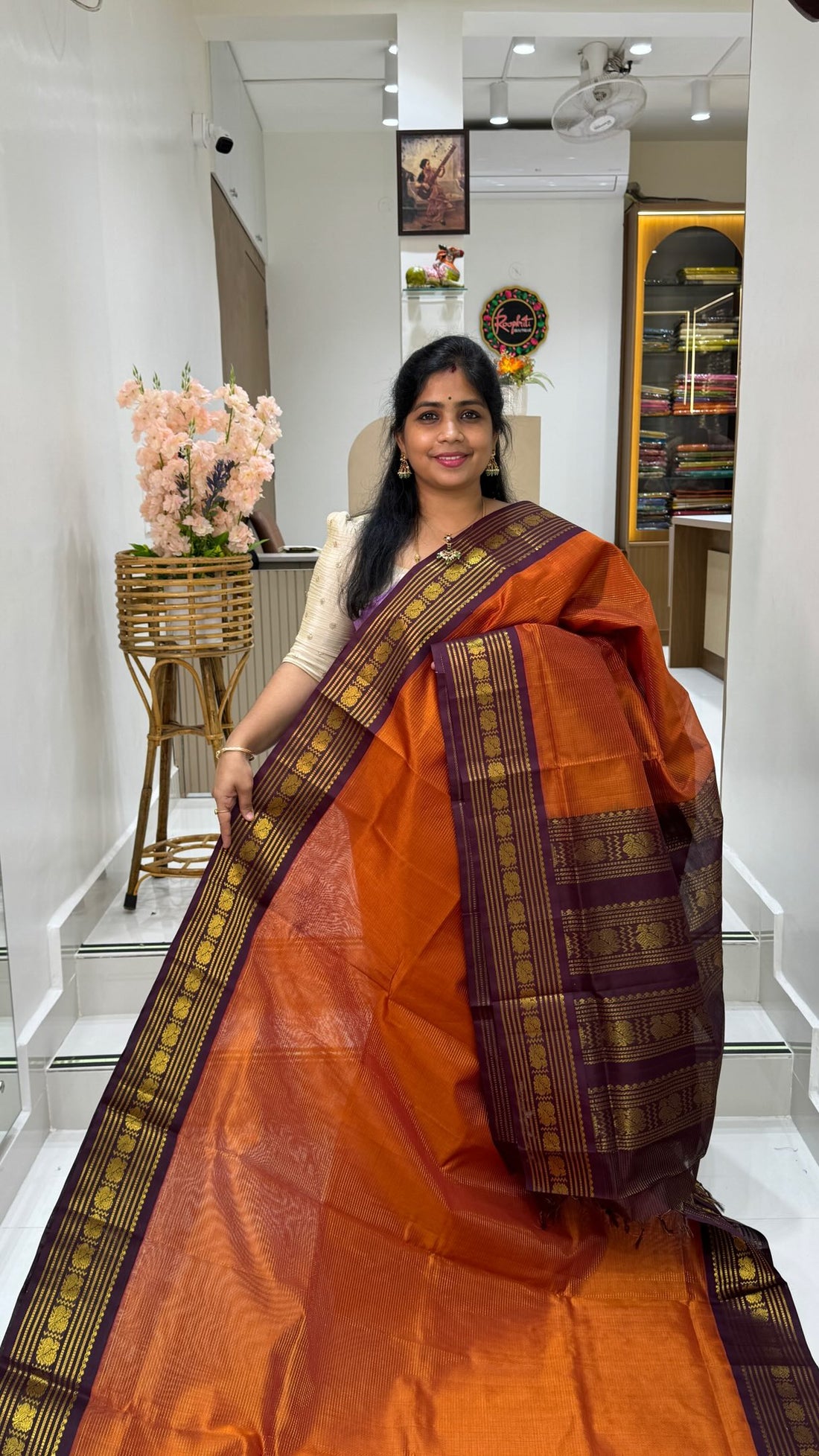 Comment ”Price”to get the direct purchase 🔗

Pure Silk Cotton Saree Light up your festive look with