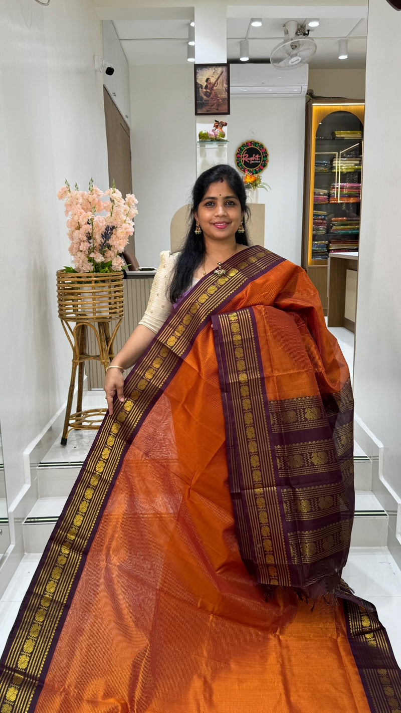 Comment ”Price”to get the direct purchase 🔗

Pure Silk Cotton Saree Light up your festive look with