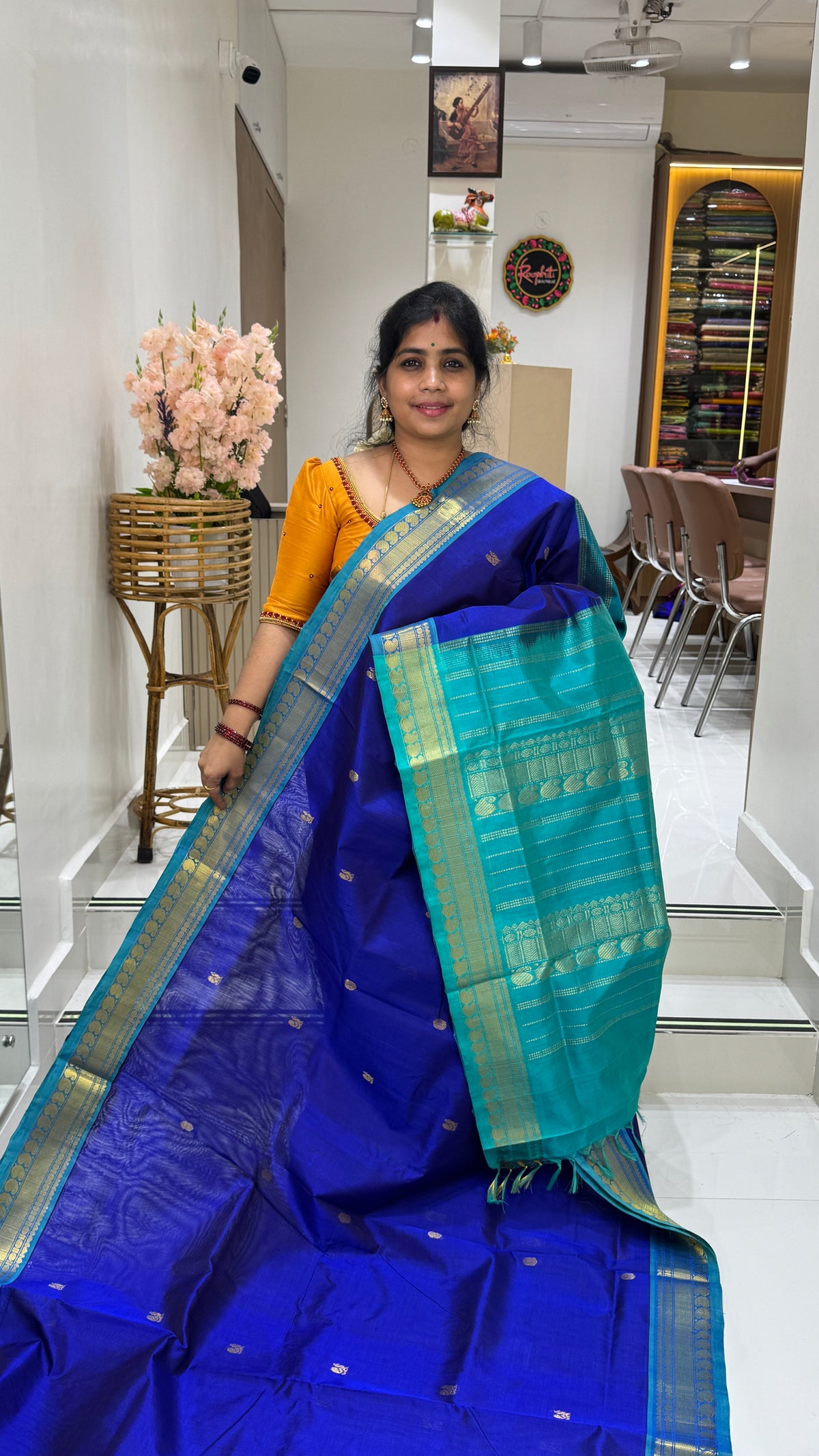 Butta Pure Silk Cotton Saree with non Korvai Border