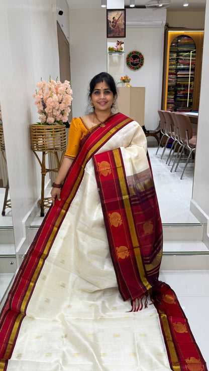 Butta Pure Silk Cotton Saree with Korvai Border