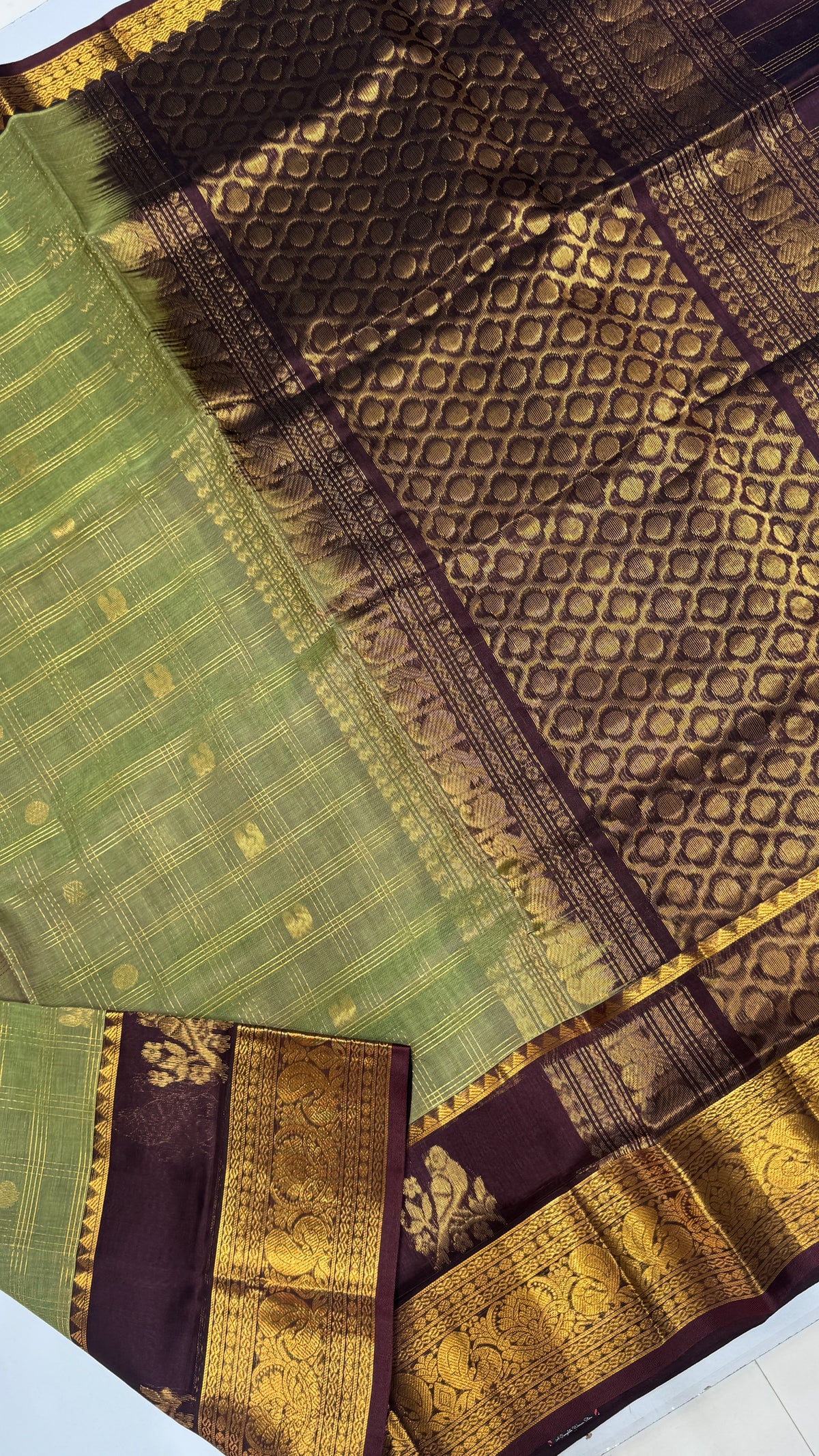 Zari Buttas Pure Silk Cotton Saree
