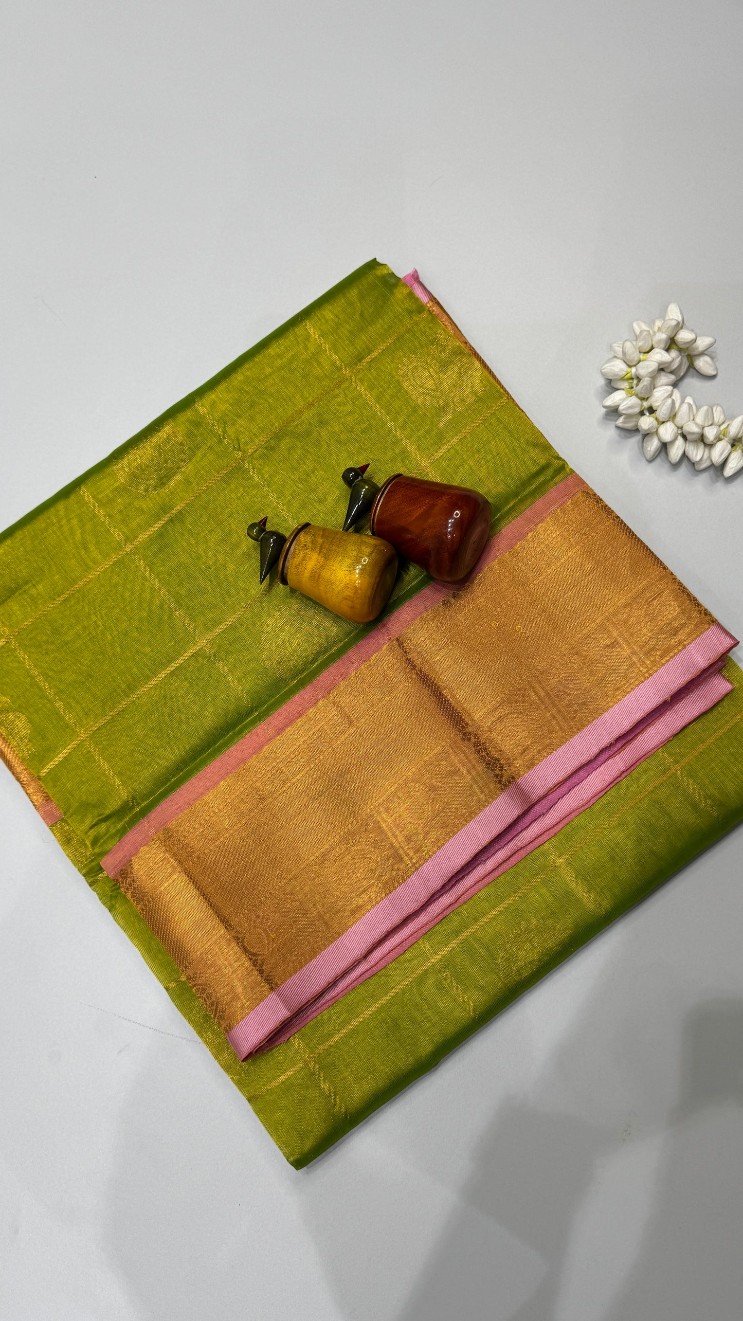 Mayil & Chakram Butta Pure Silk Cotton Saree