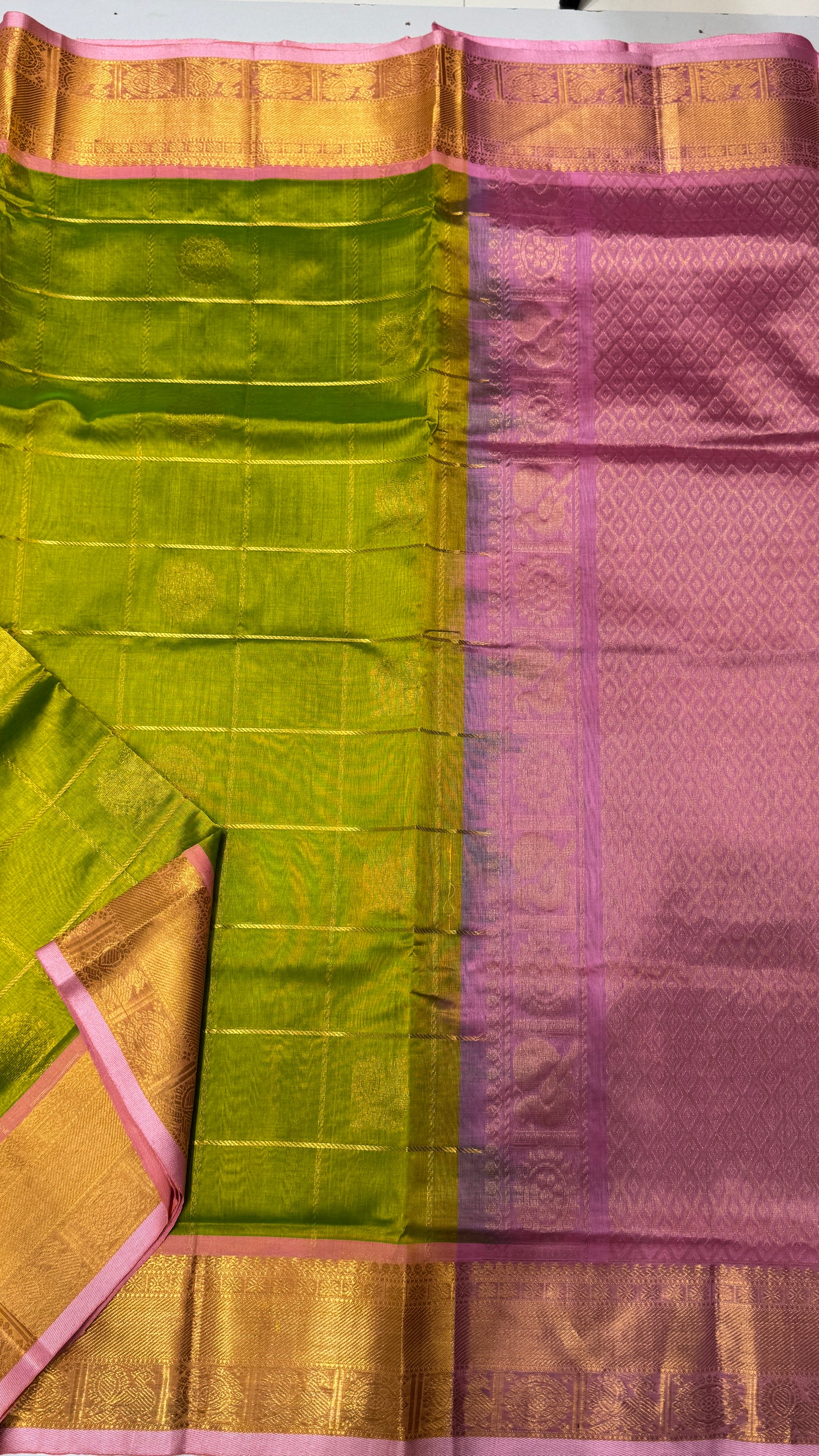 Mayil & Chakram Butta Pure Silk Cotton Saree
