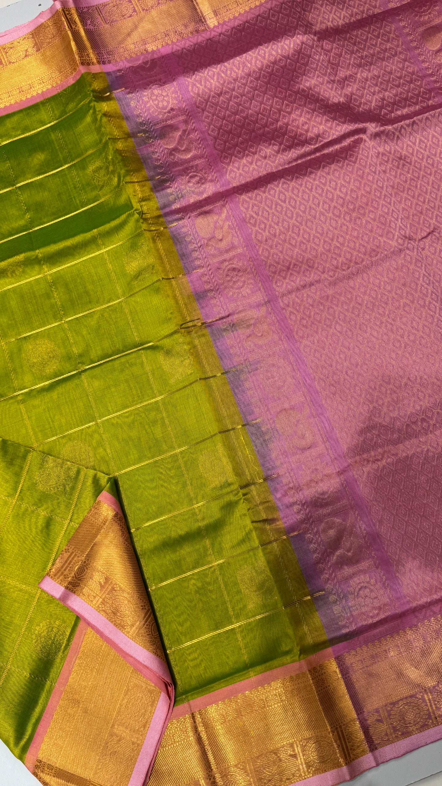 Mayil & Chakram Butta Pure Silk Cotton Saree