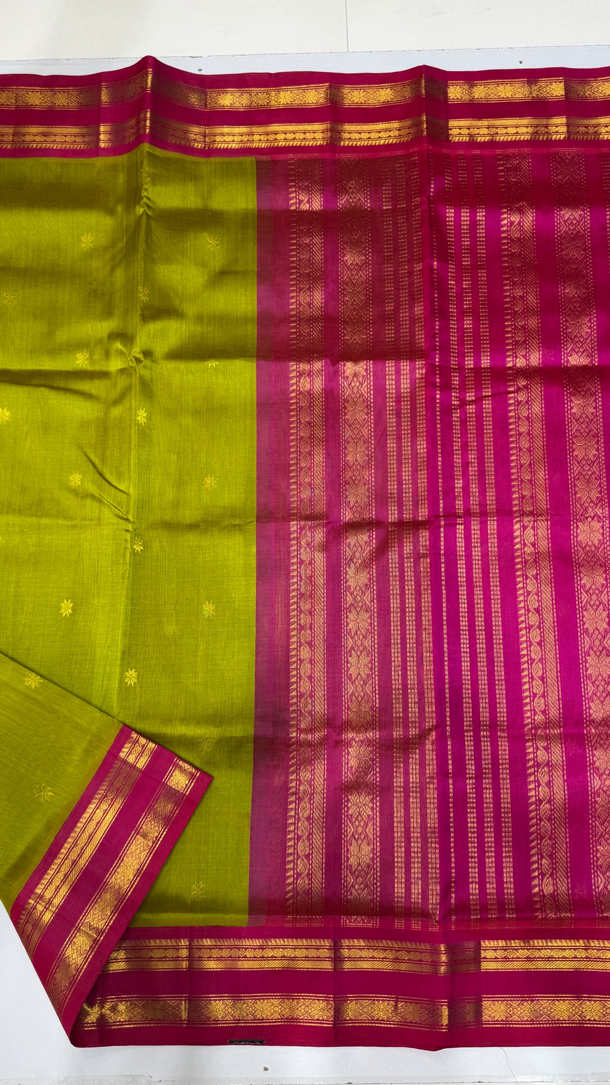 Butta Pure Silk Cotton Saree with Korvai Border