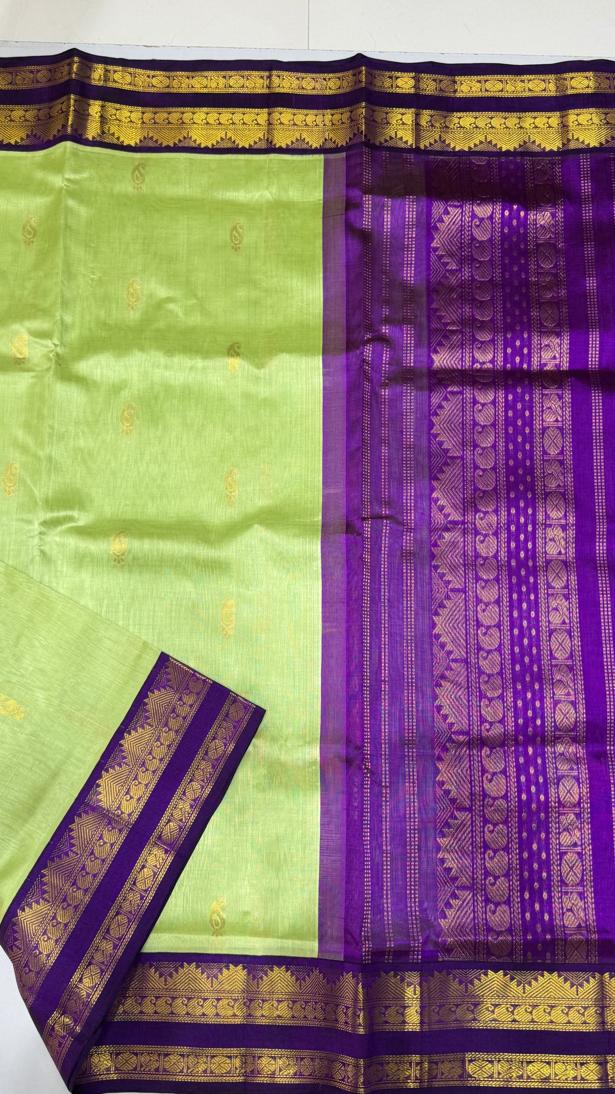 Butta Pure Silk Cotton Saree with Korvai Border