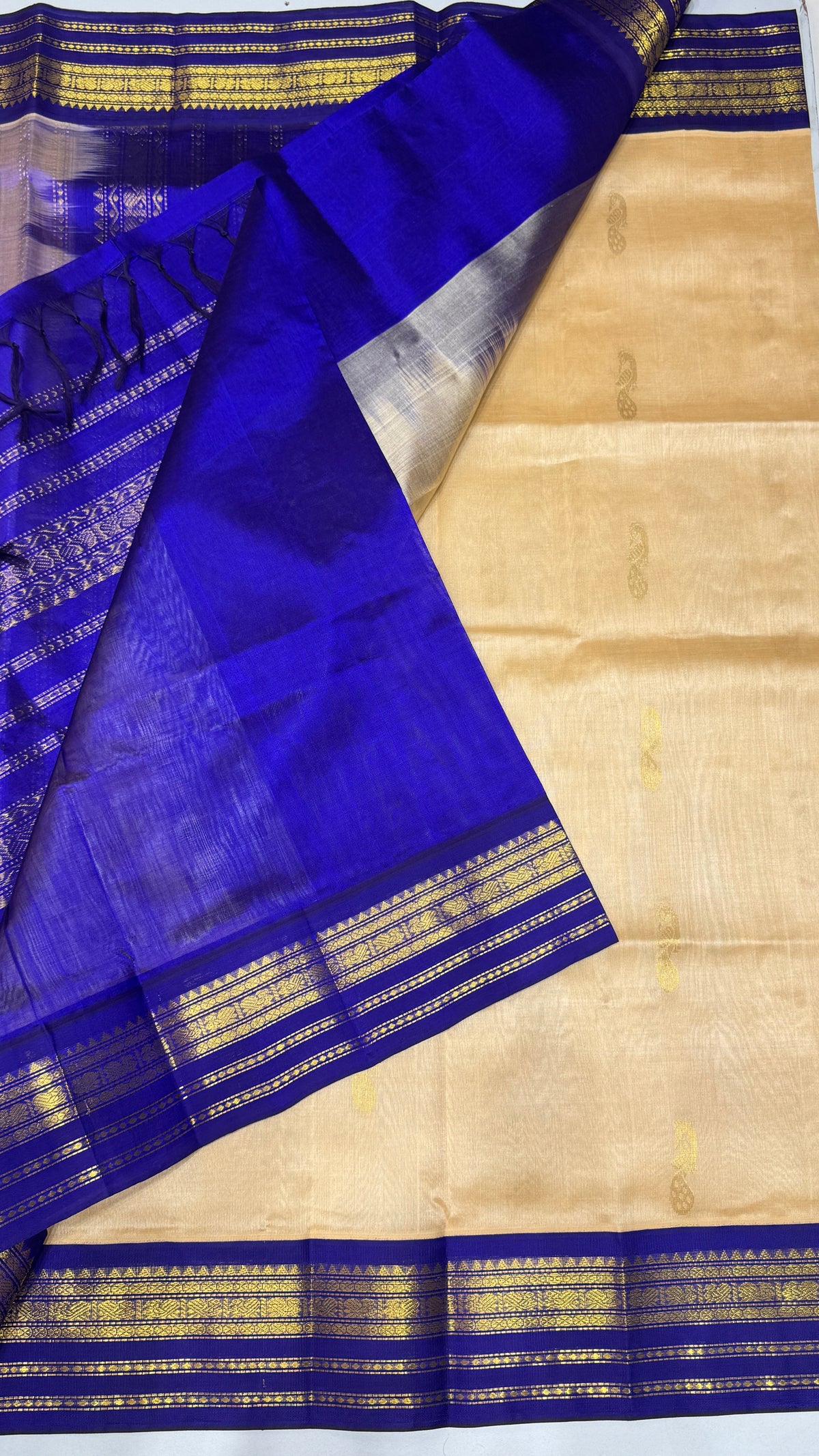 Butta Pure Silk Cotton Saree with Korvai Border
