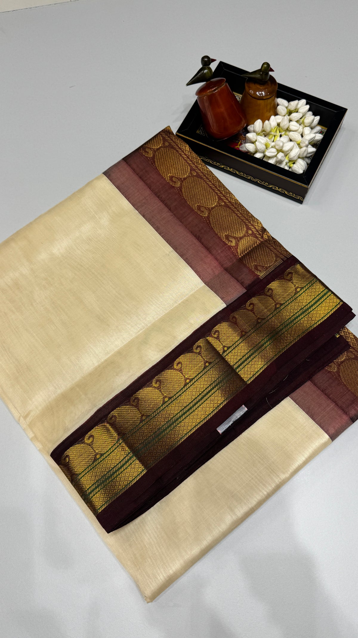 Plain Pure Silk Cotton Saree with Korvai Border
