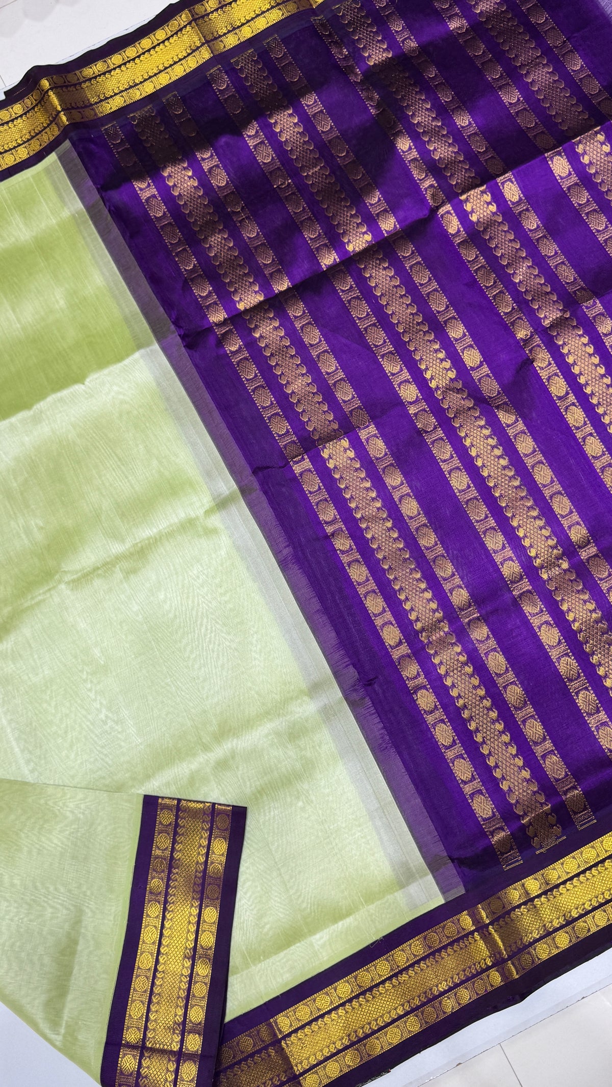 Plain Pure Silk Cotton Saree with Korvai Border