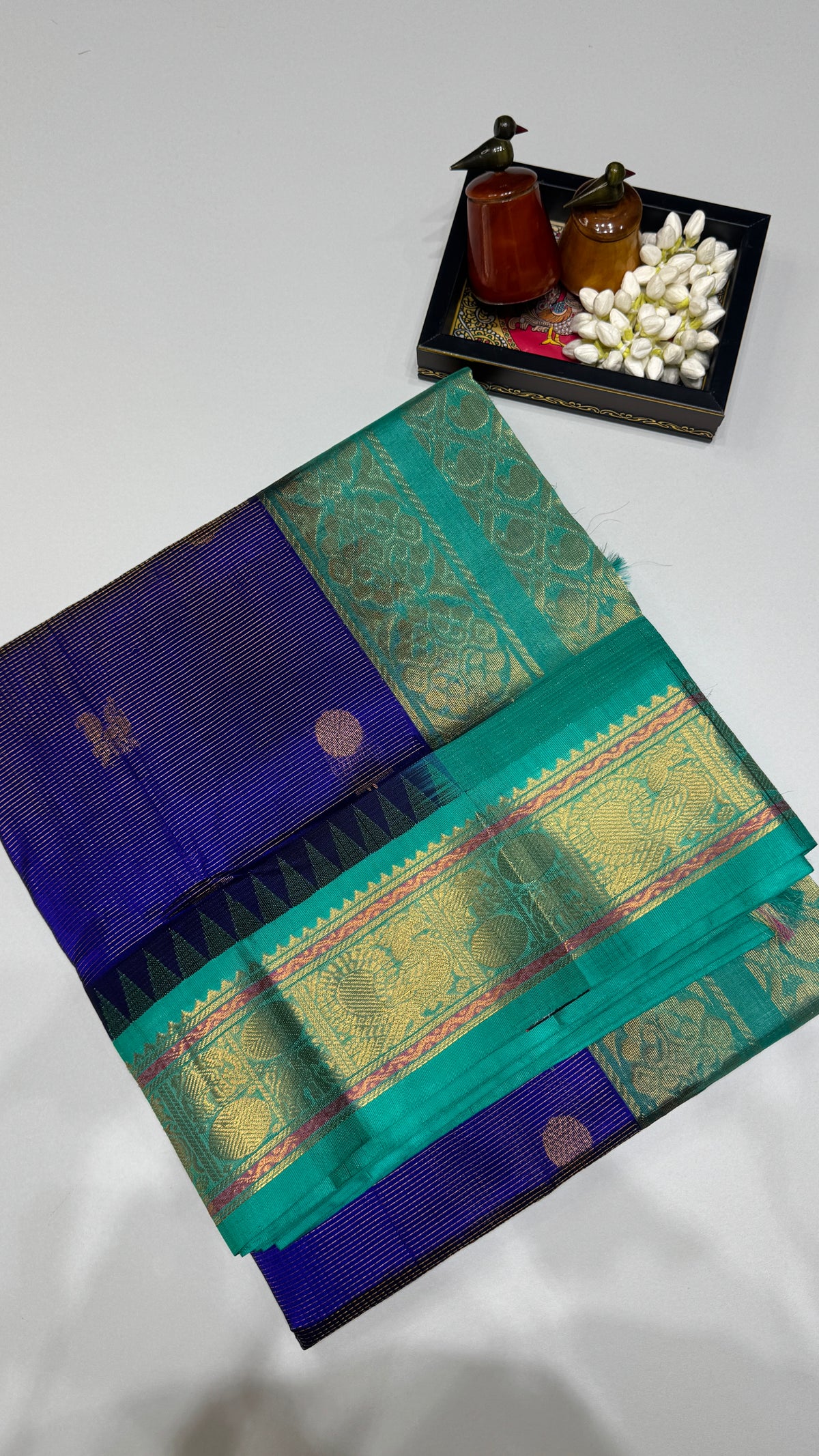 Vairoosi with Buttas Pure Silk Cotton Saree with Korvai Border