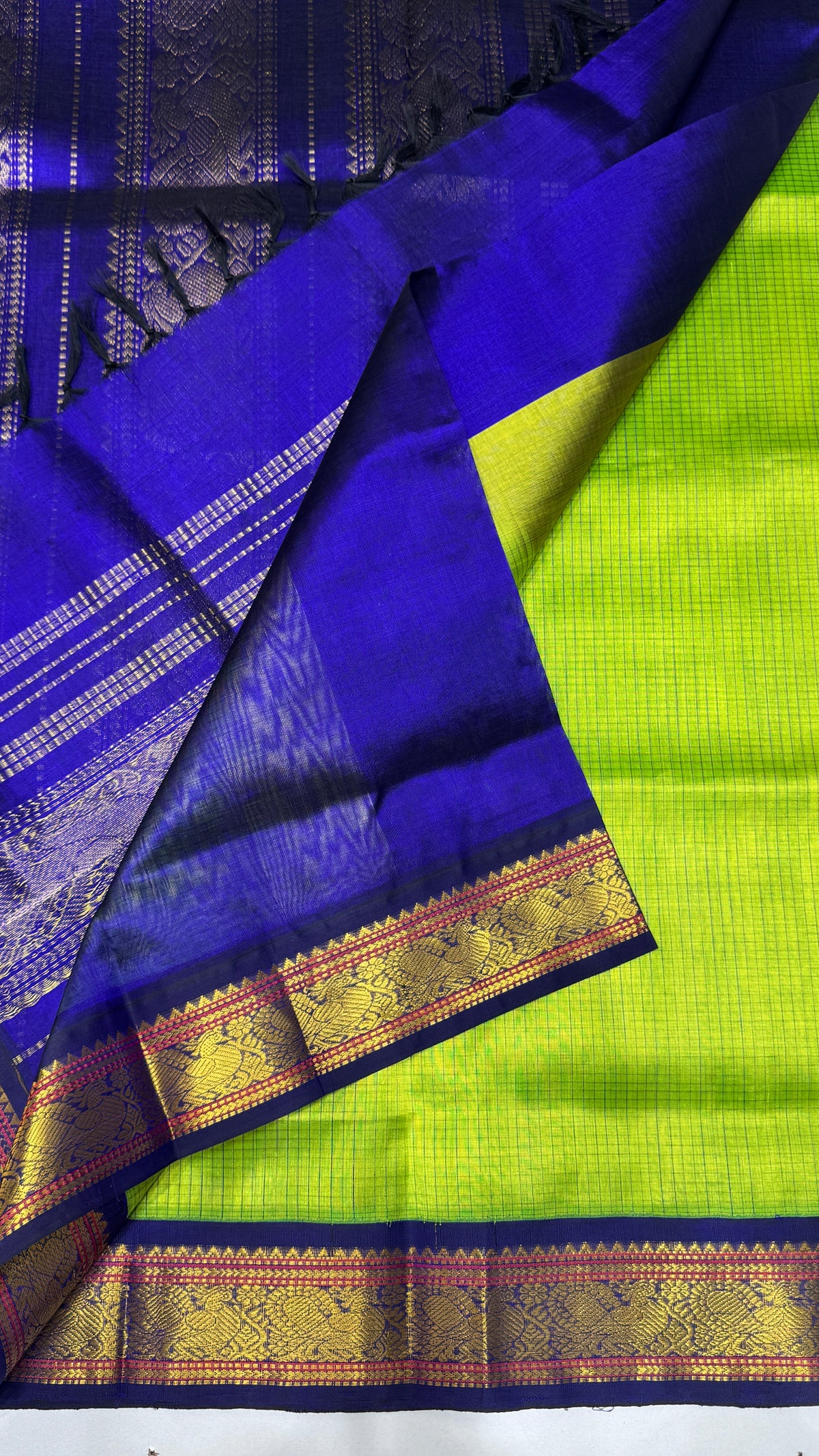 Checks Pure Silk Cotton Saree with Korvai Border