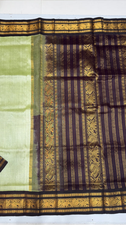 Thread Checks Pure Silk Cotton Saree with Korvai Border