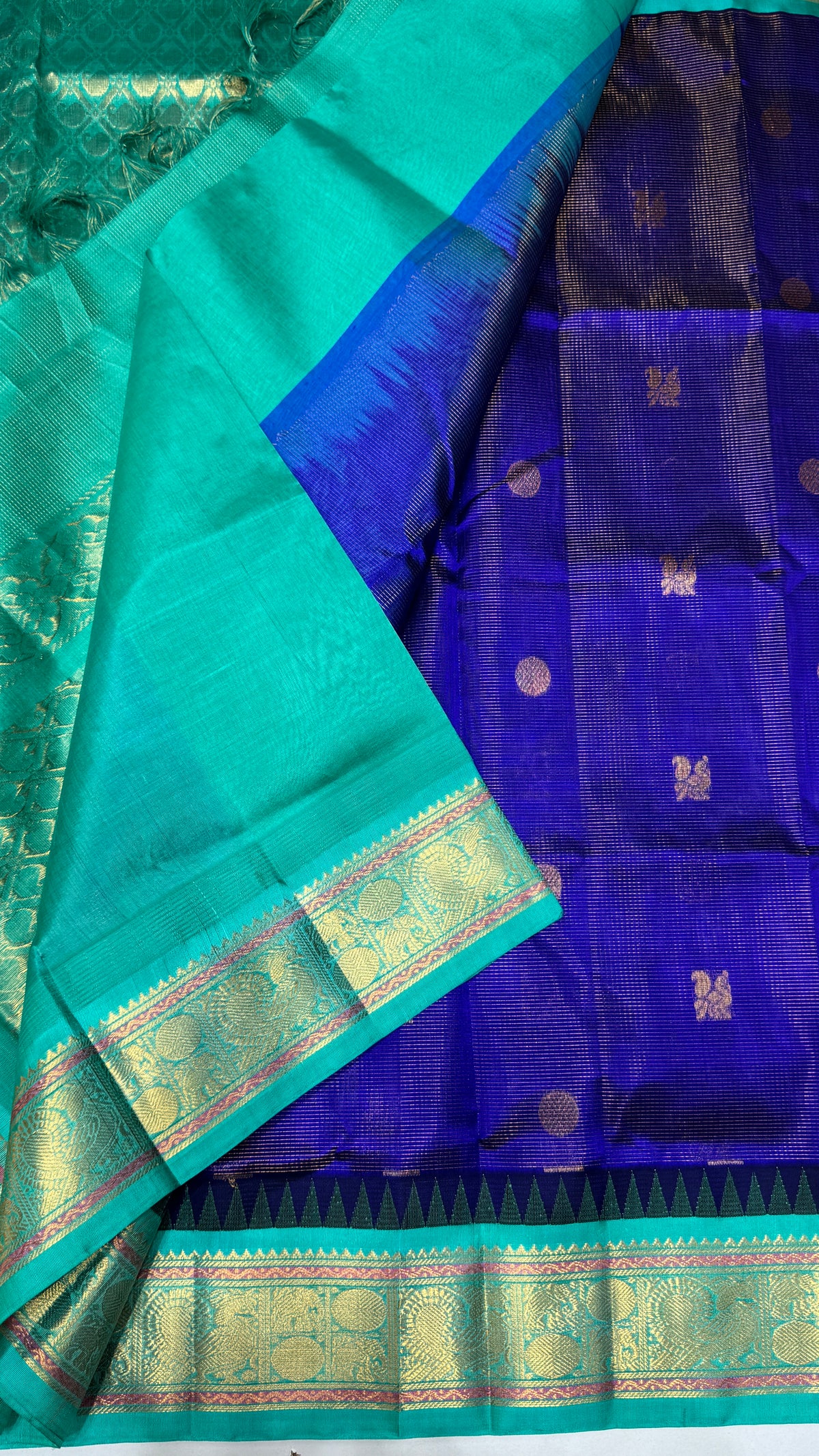 Vairoosi with Buttas Pure Silk Cotton Saree with Korvai Border