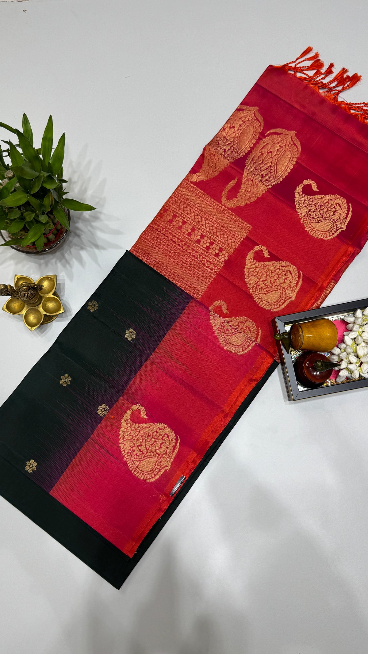 Handloom Soft Silk Saree