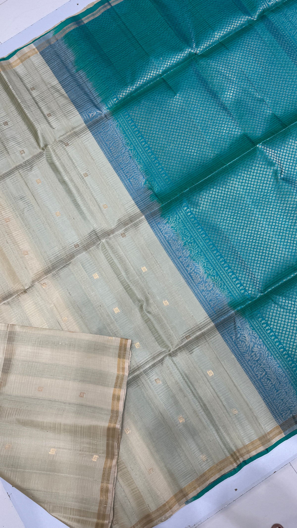 Handloom Jute Silk Saree