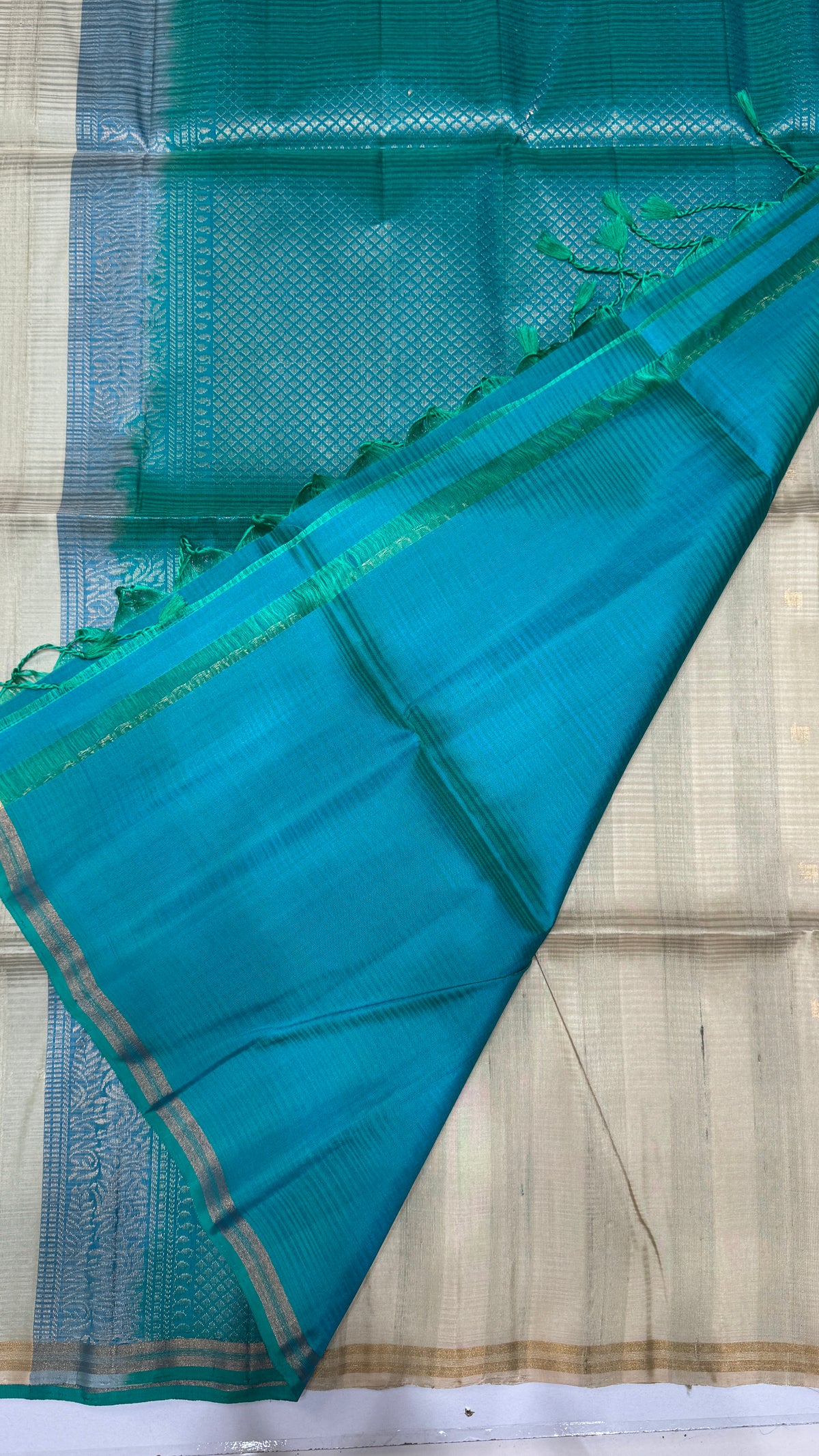 Handloom Jute Silk Saree