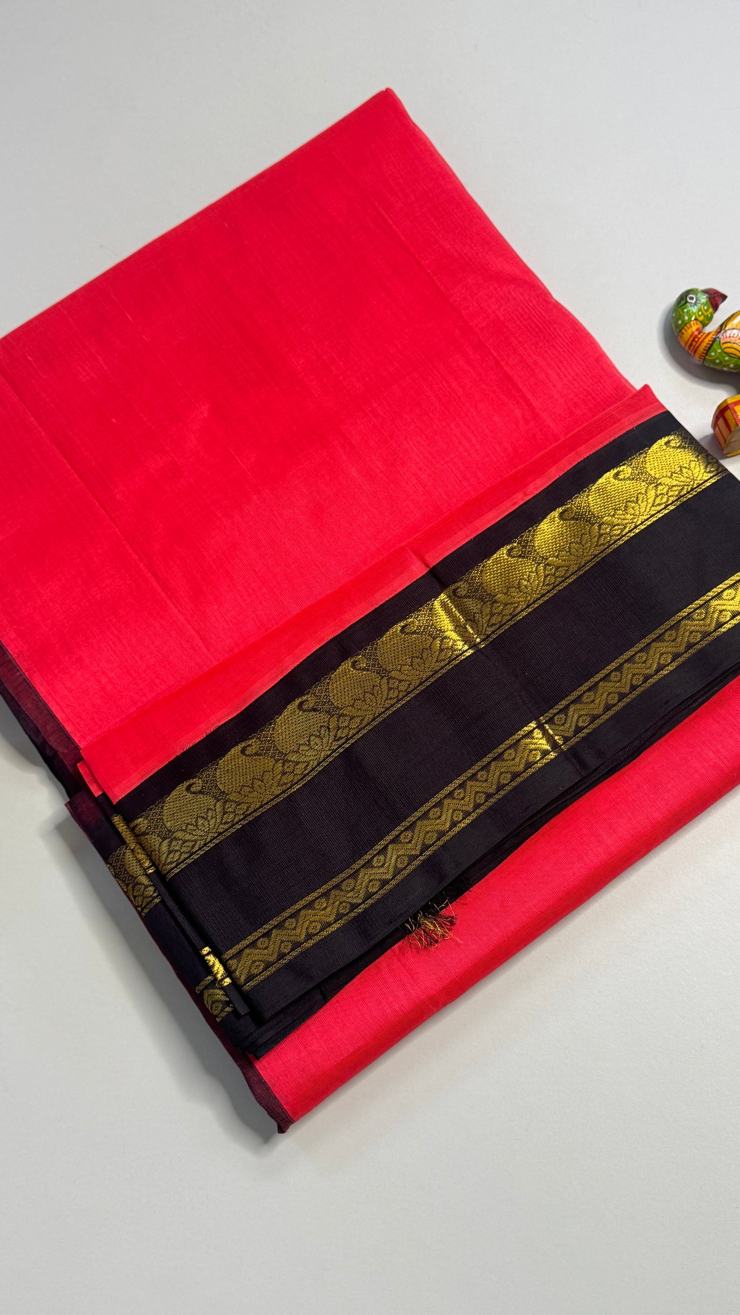 Plain Pure Silk Cotton Saree with Korvai Border