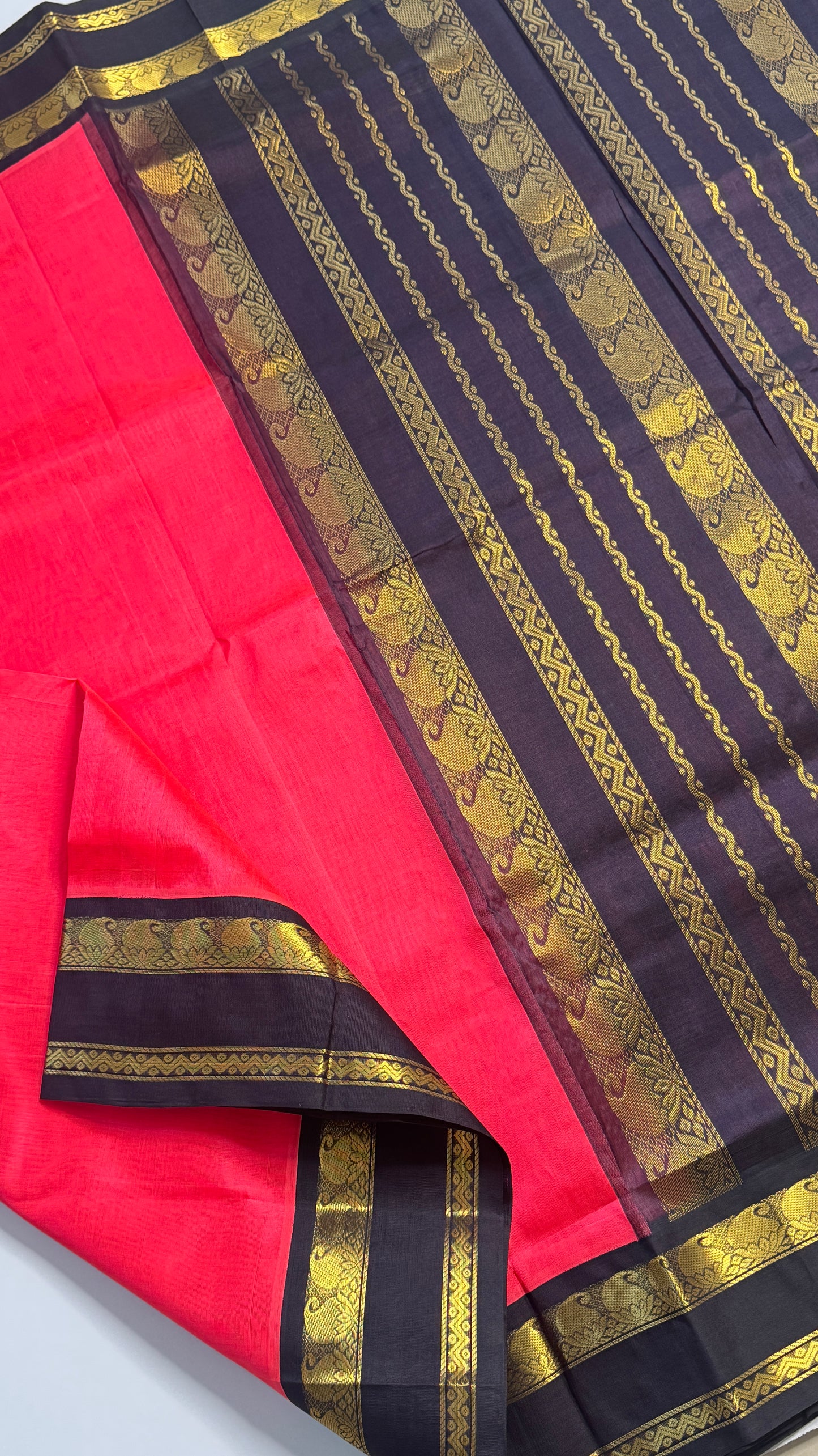 Plain Pure Silk Cotton Saree with Korvai Border