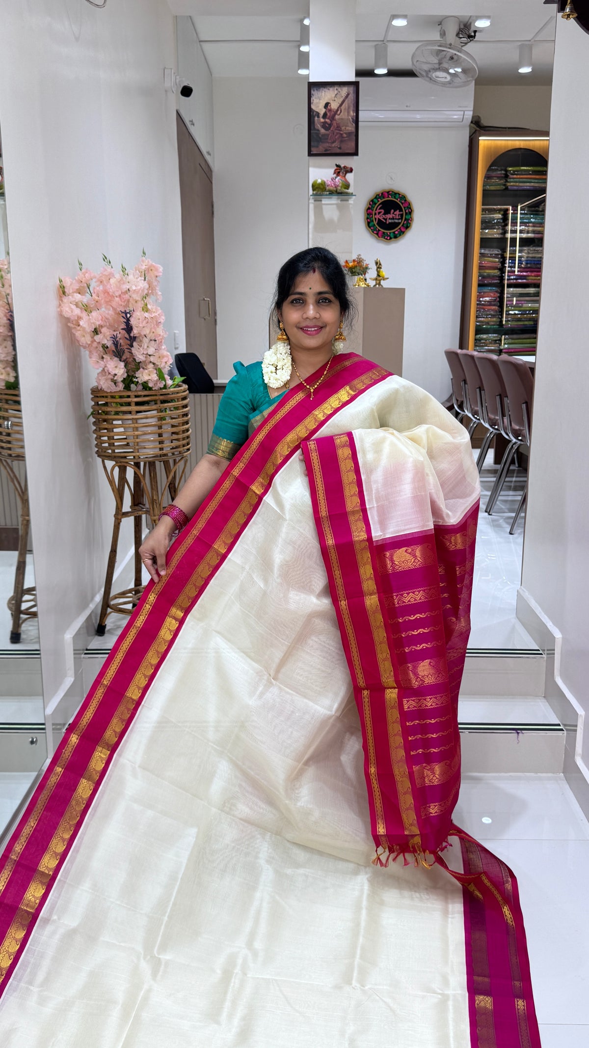 Plain Pure Silk Cotton Saree with Korvai Border