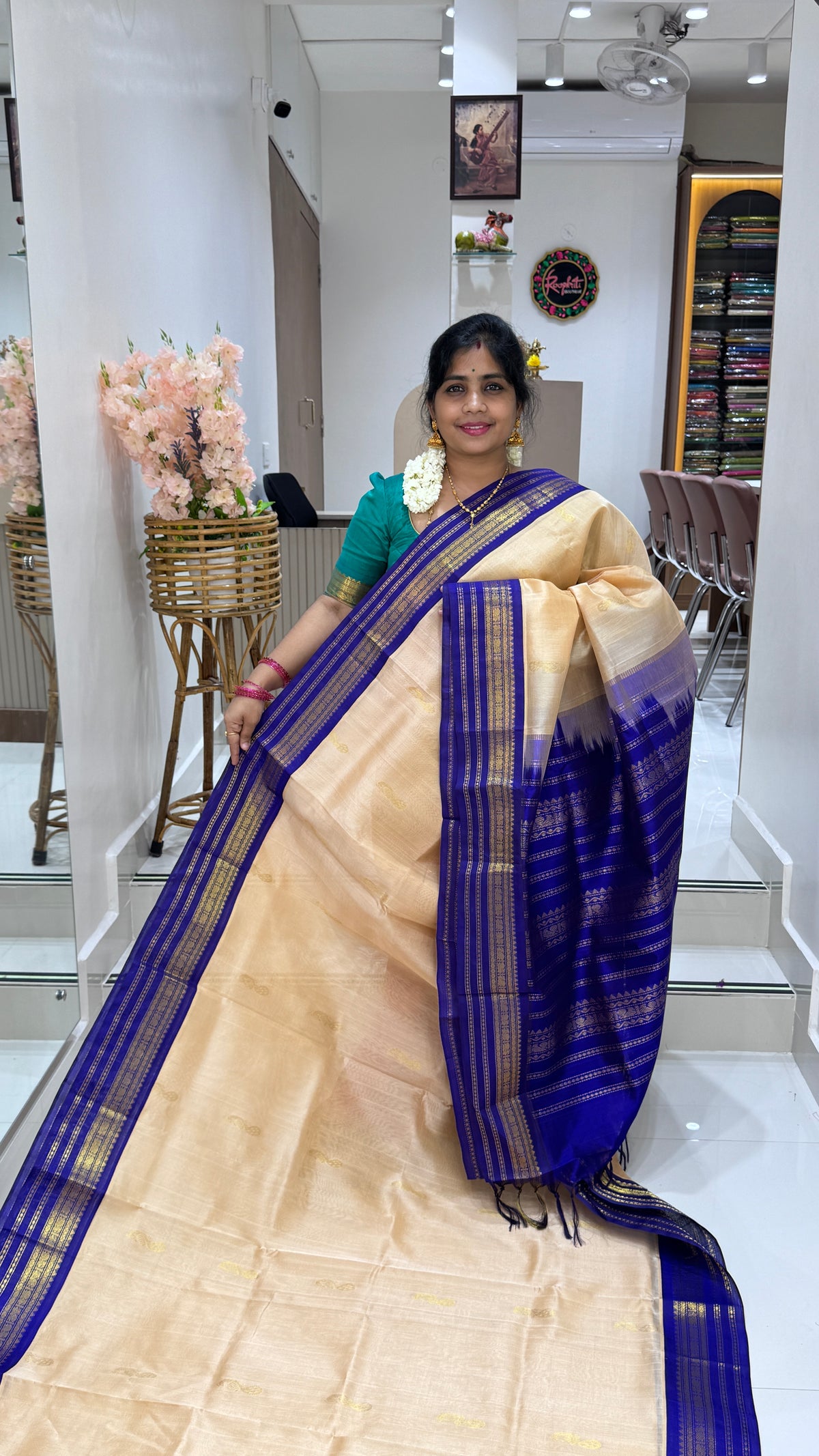 Butta Pure Silk Cotton Saree with Korvai Border