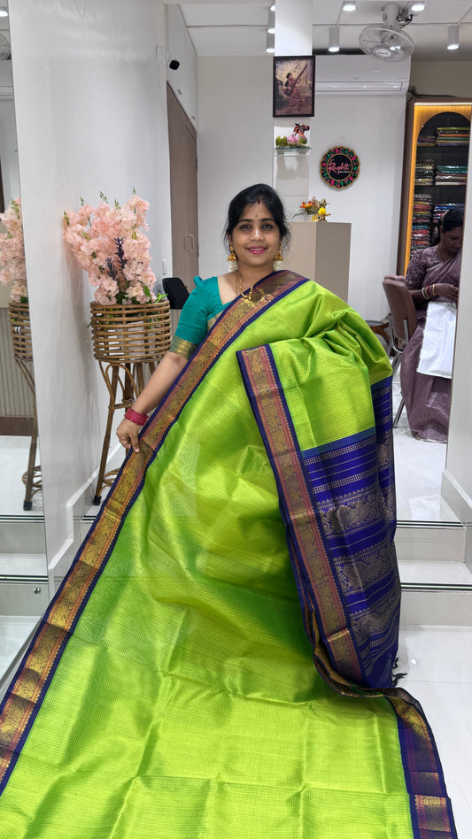 Checks Pure Silk Cotton Saree with Korvai Border