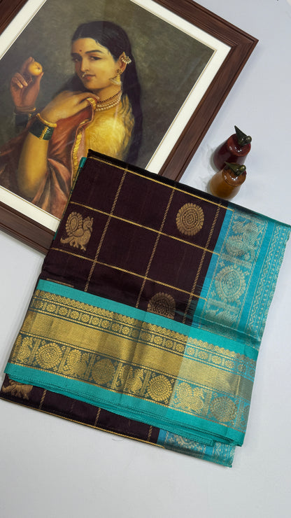 Mayil & Chakram Butta Pure Silk Cotton Saree