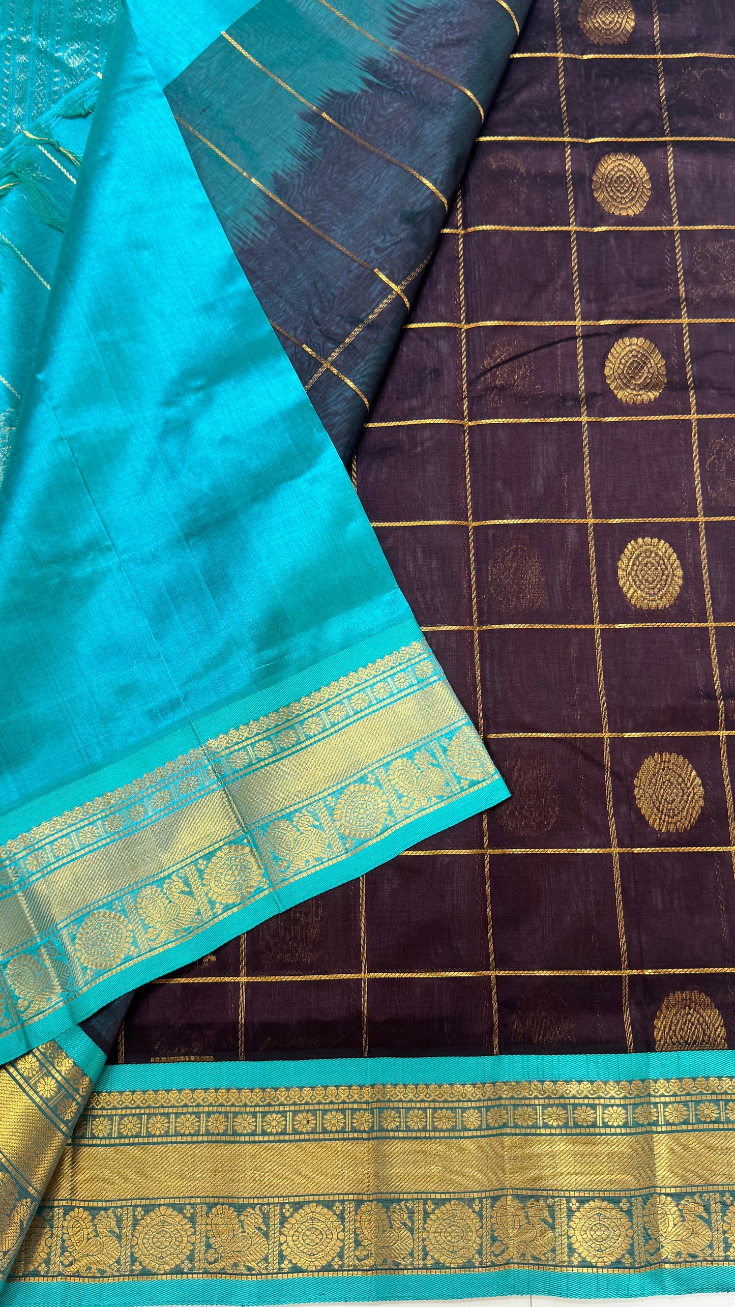 Mayil & Chakram Butta Pure Silk Cotton Saree