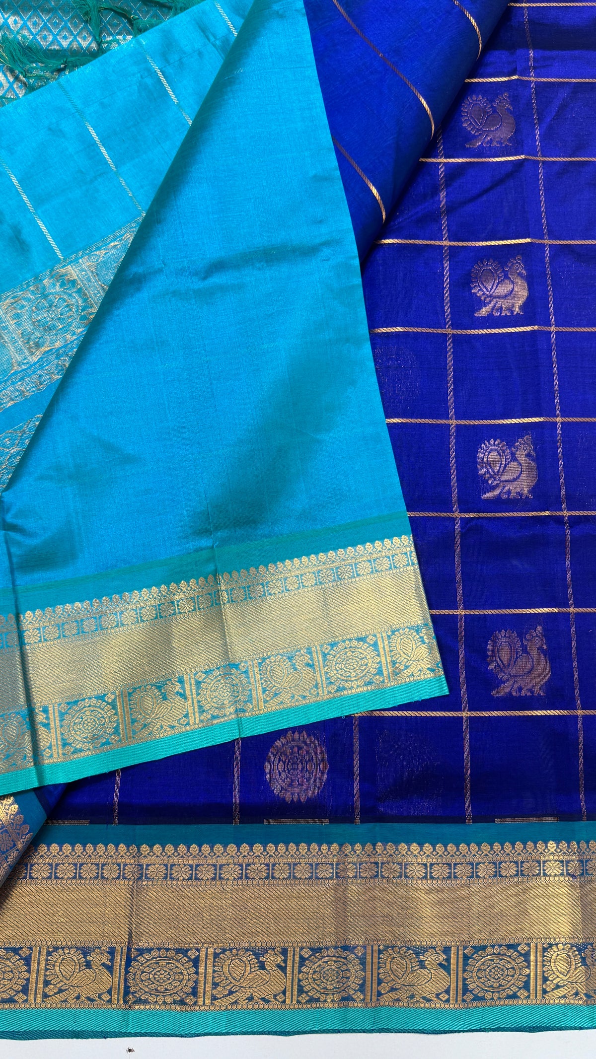 Mayil & Chakram Butta Pure Silk Cotton Saree