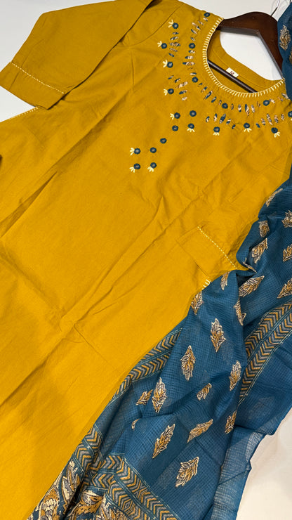 Musturd Dhabu Cotton 3 piece Suit