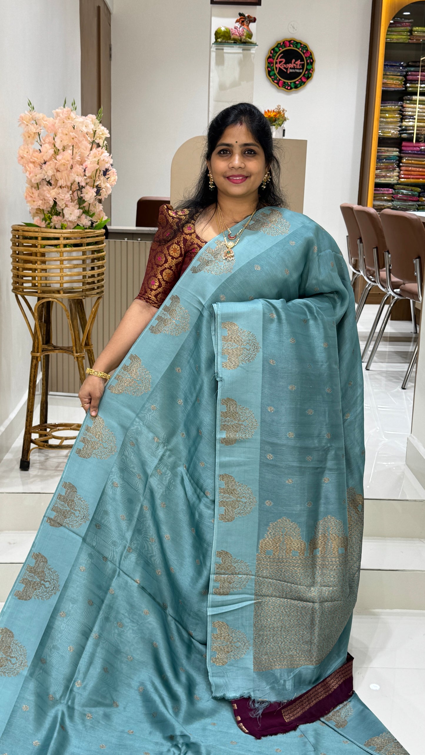 Tussar Georgette Saree with Motifs Embellished Border