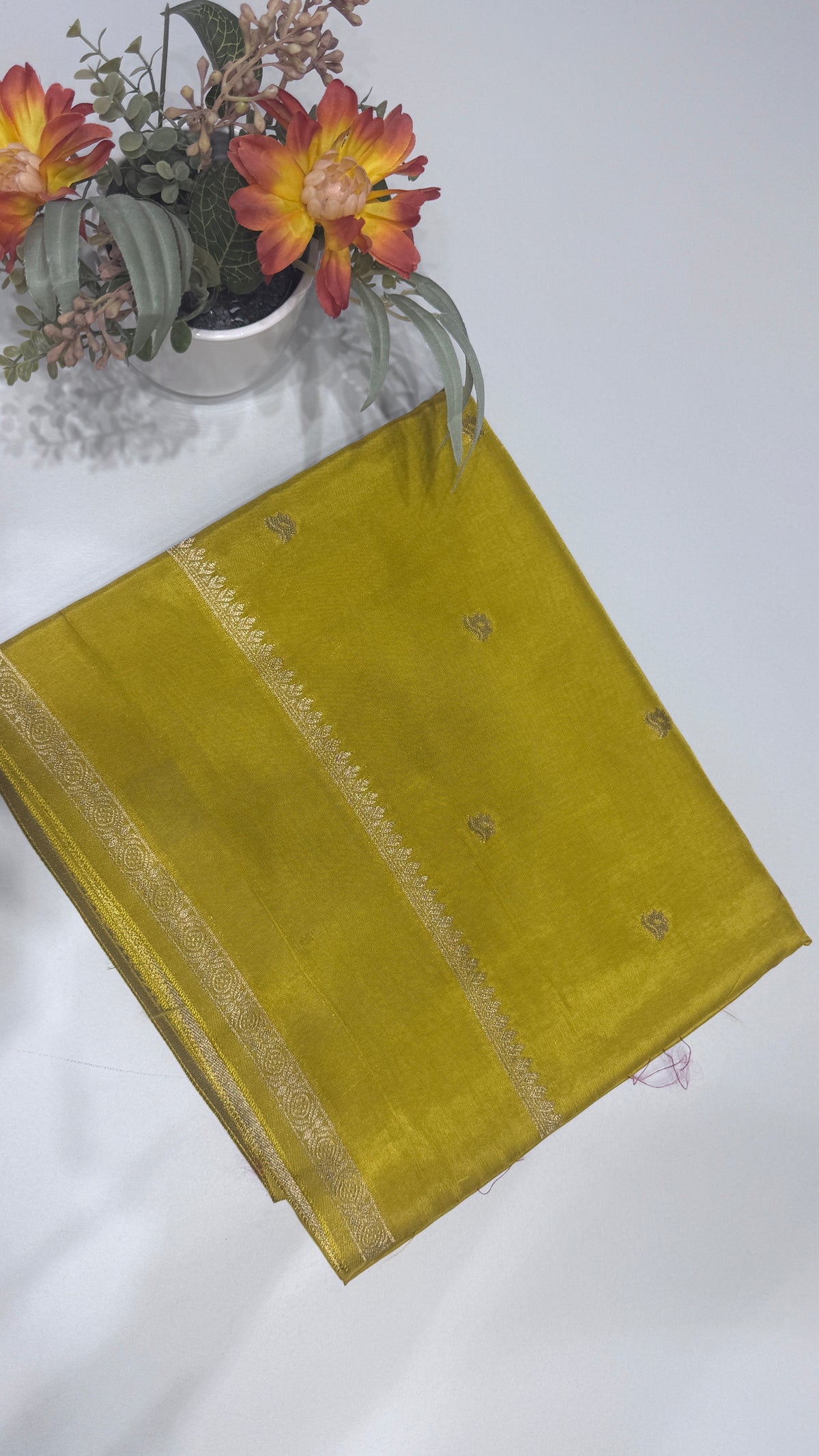 Semi Munga Crepe with Gap Border